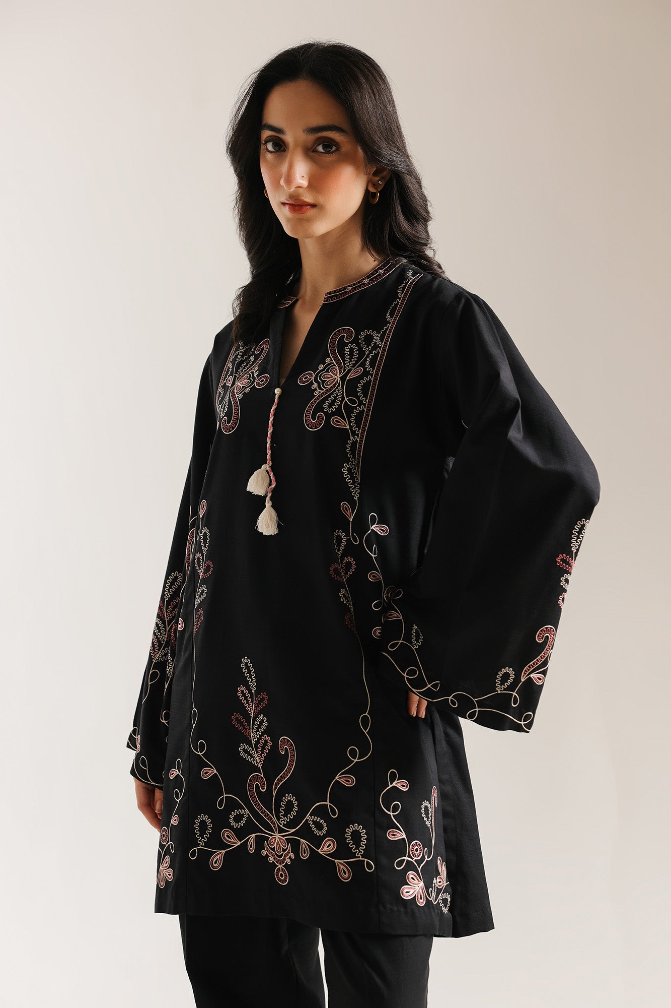 EMBROIDERED SUIT (E7250/102/902)