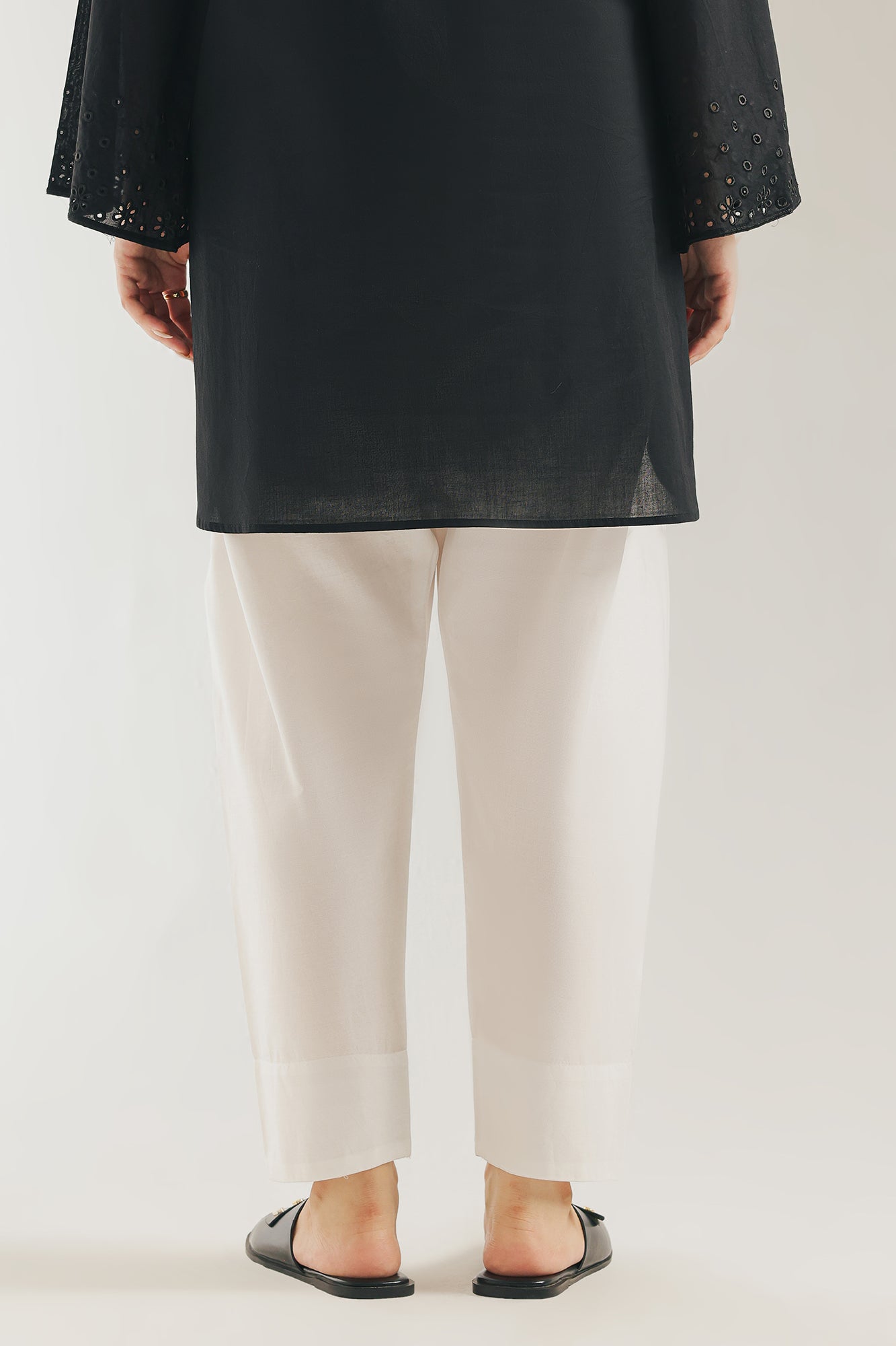 SHALWAR (E7299/102/001)