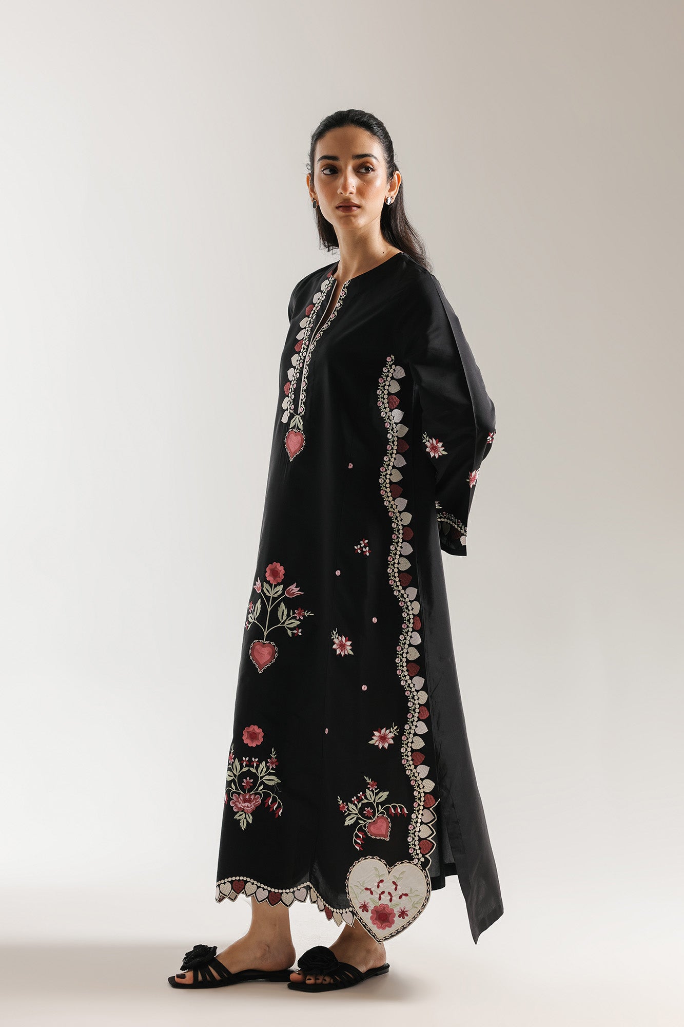 EMBROIDERED DRESS (E7503/102/902)