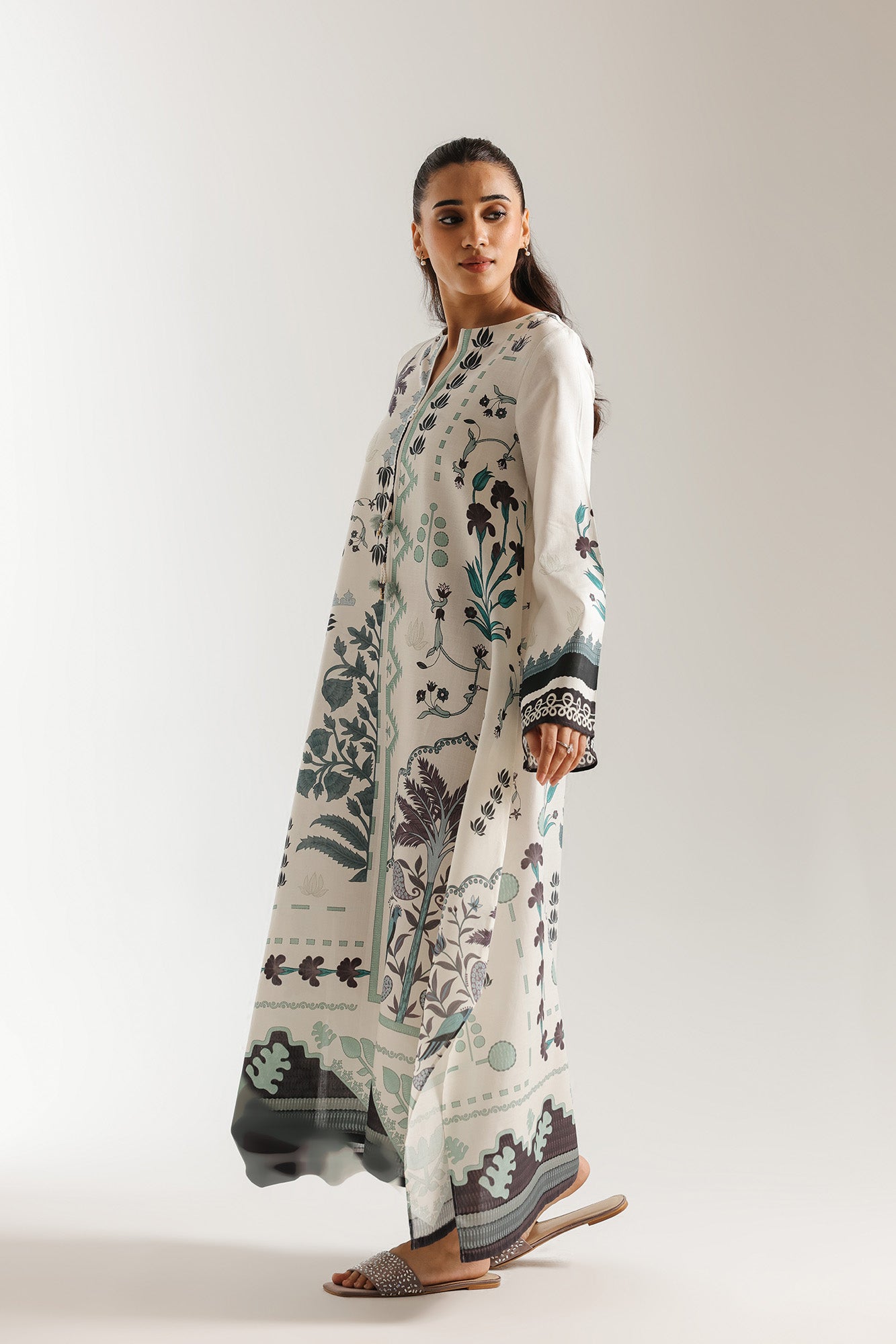 EMBROIDERED DRESS (E7514/102/002)