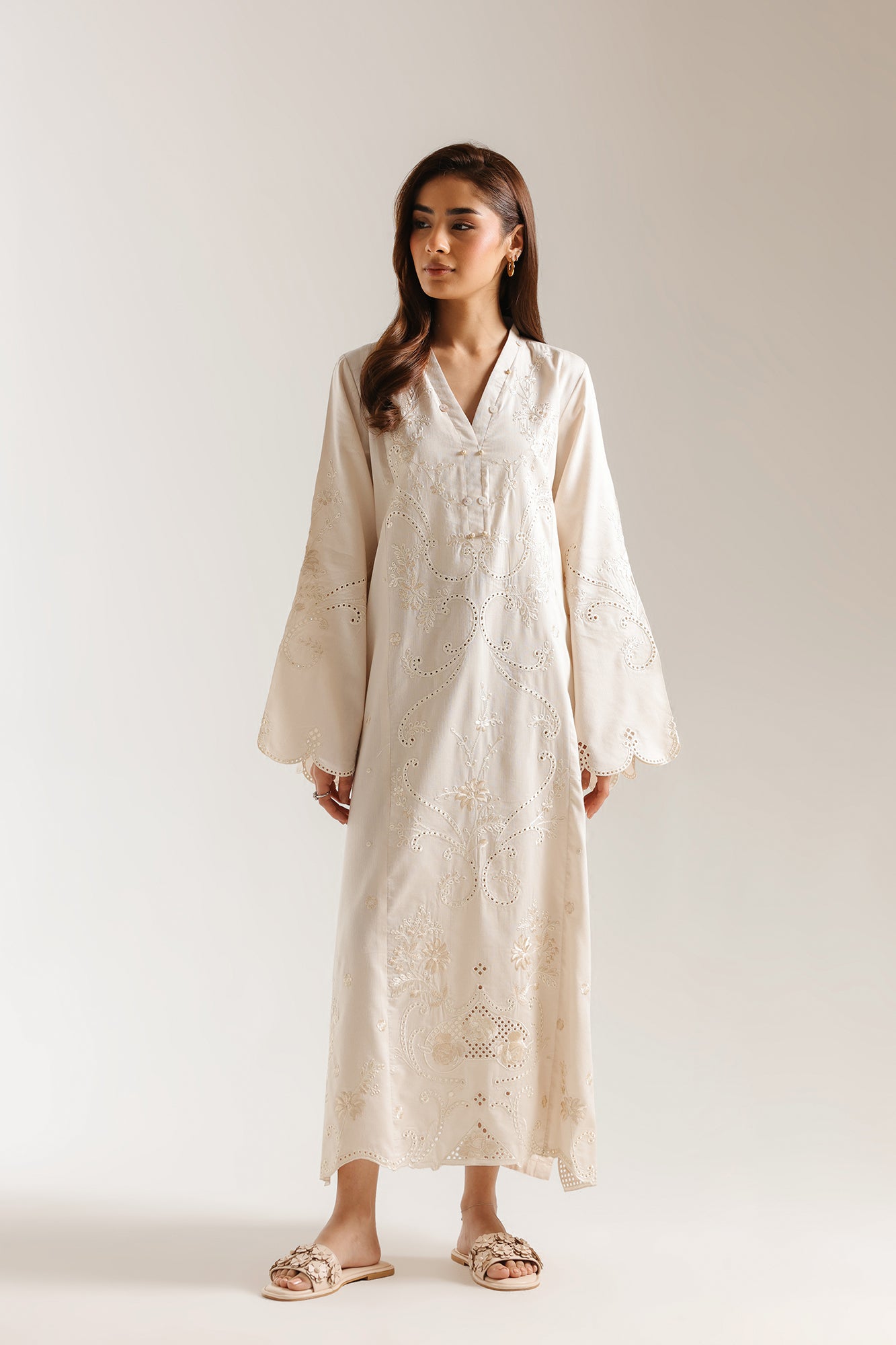 EMBROIDERED DRESS (E7515/102/005)