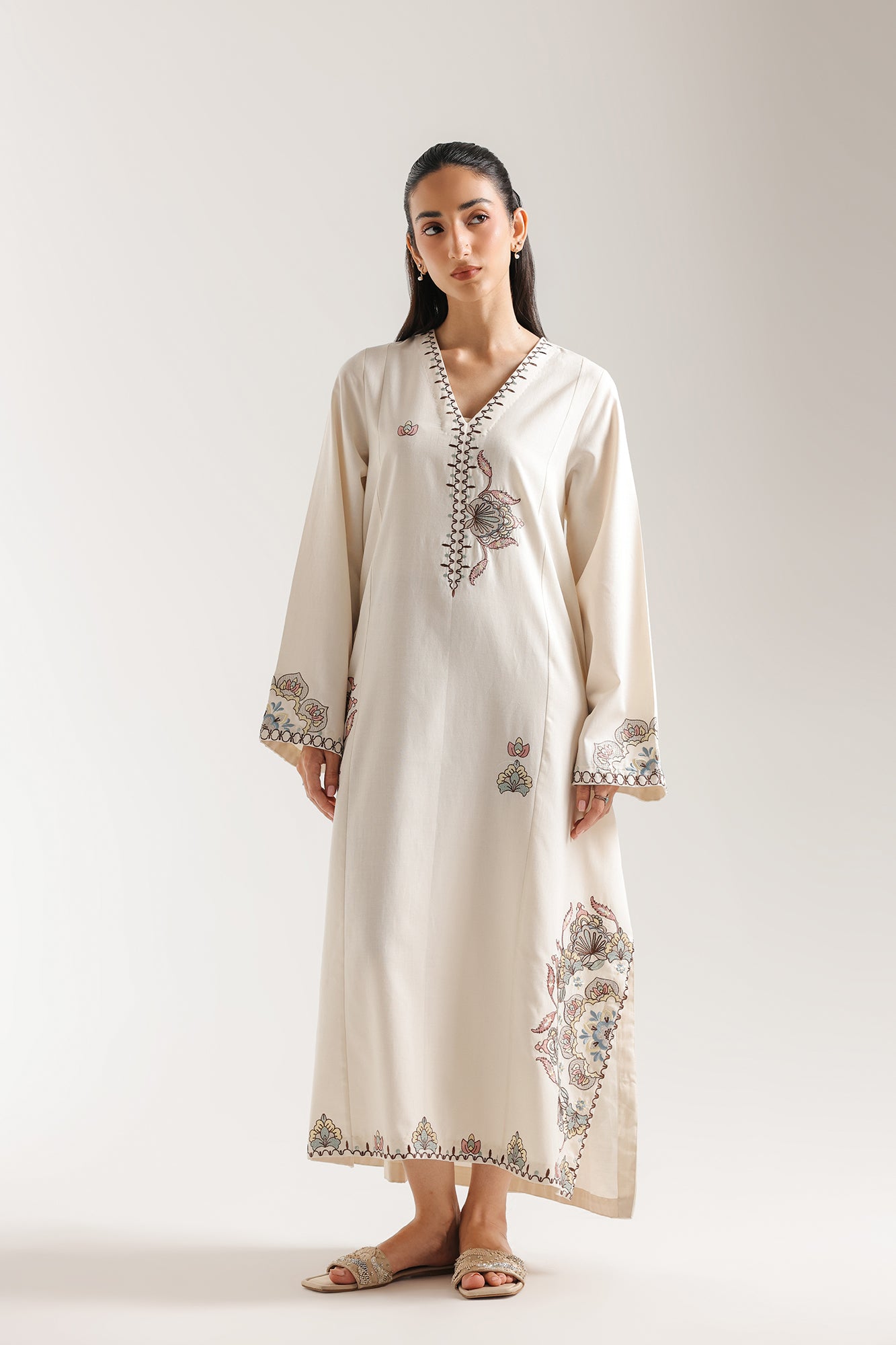 EMBROIDERED SHIRT (E7543/102/005)