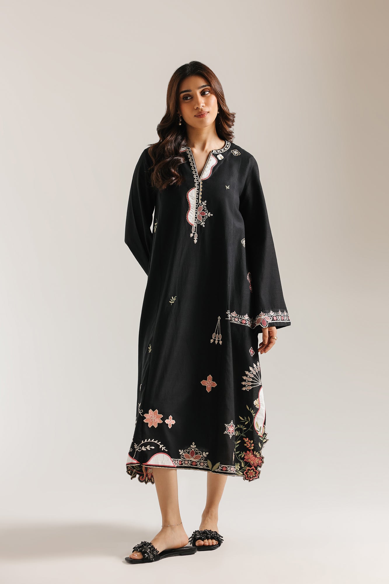 EMBROIDERED SHIRT (E7544/102/902)