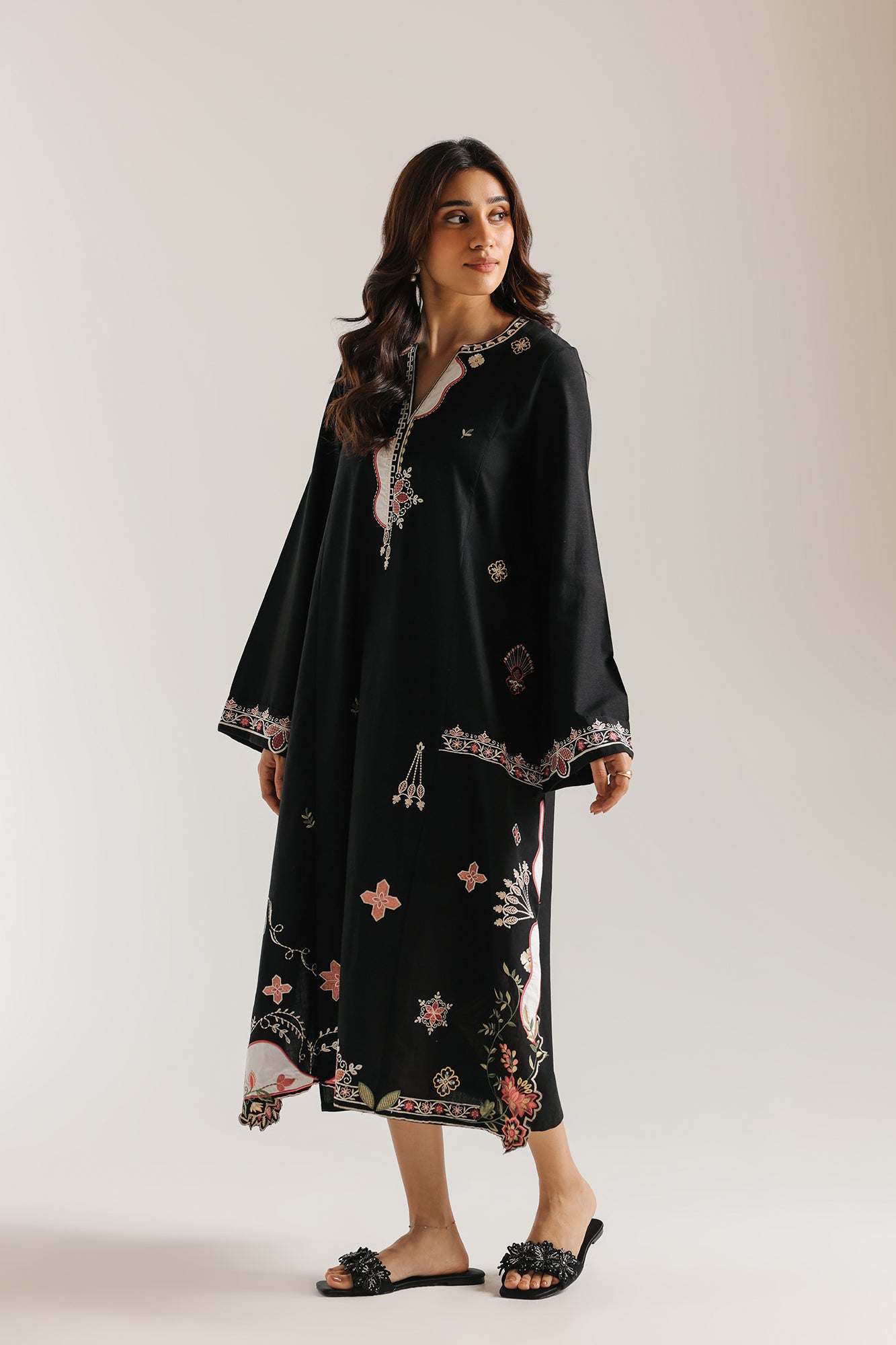 EMBROIDERED SHIRT (E7544/102/902)