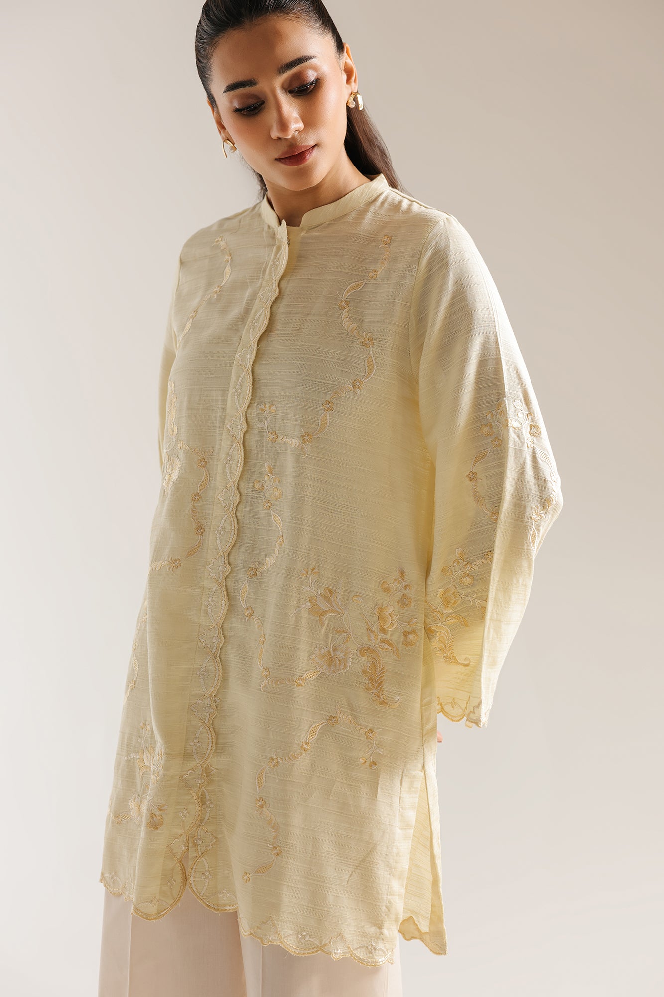 EMBROIDERED SHIRT (E7585/102/110)