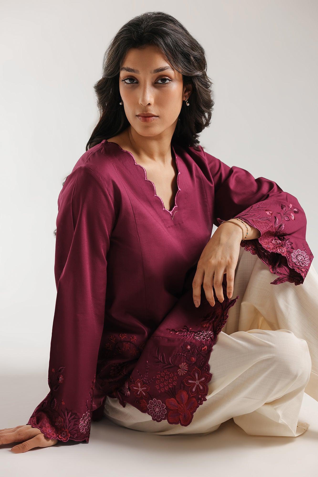 EMBROIDERED SHIRT (E7591/102/521)