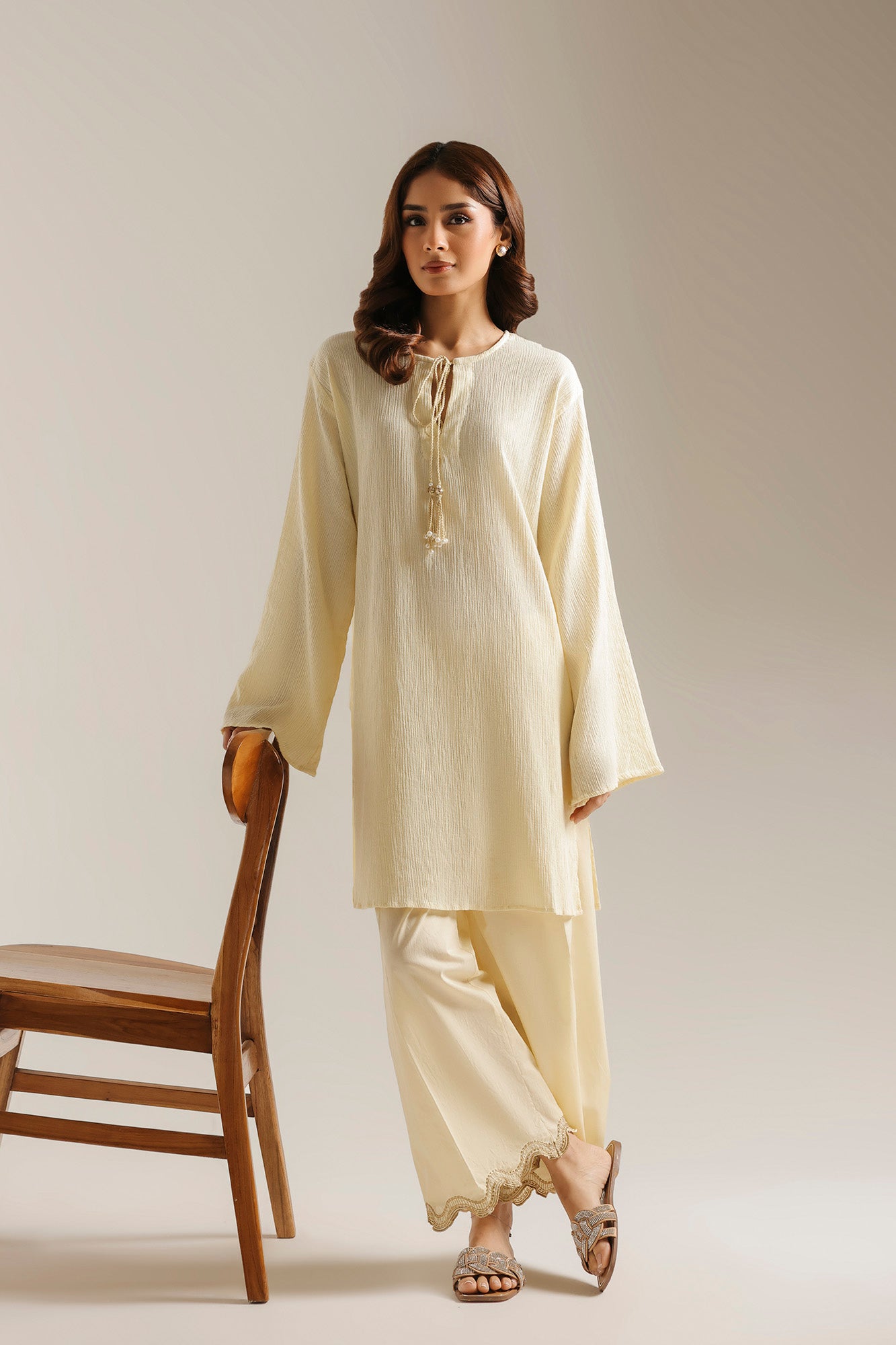 EMBROIDERED SUIT (E7599/102/115)