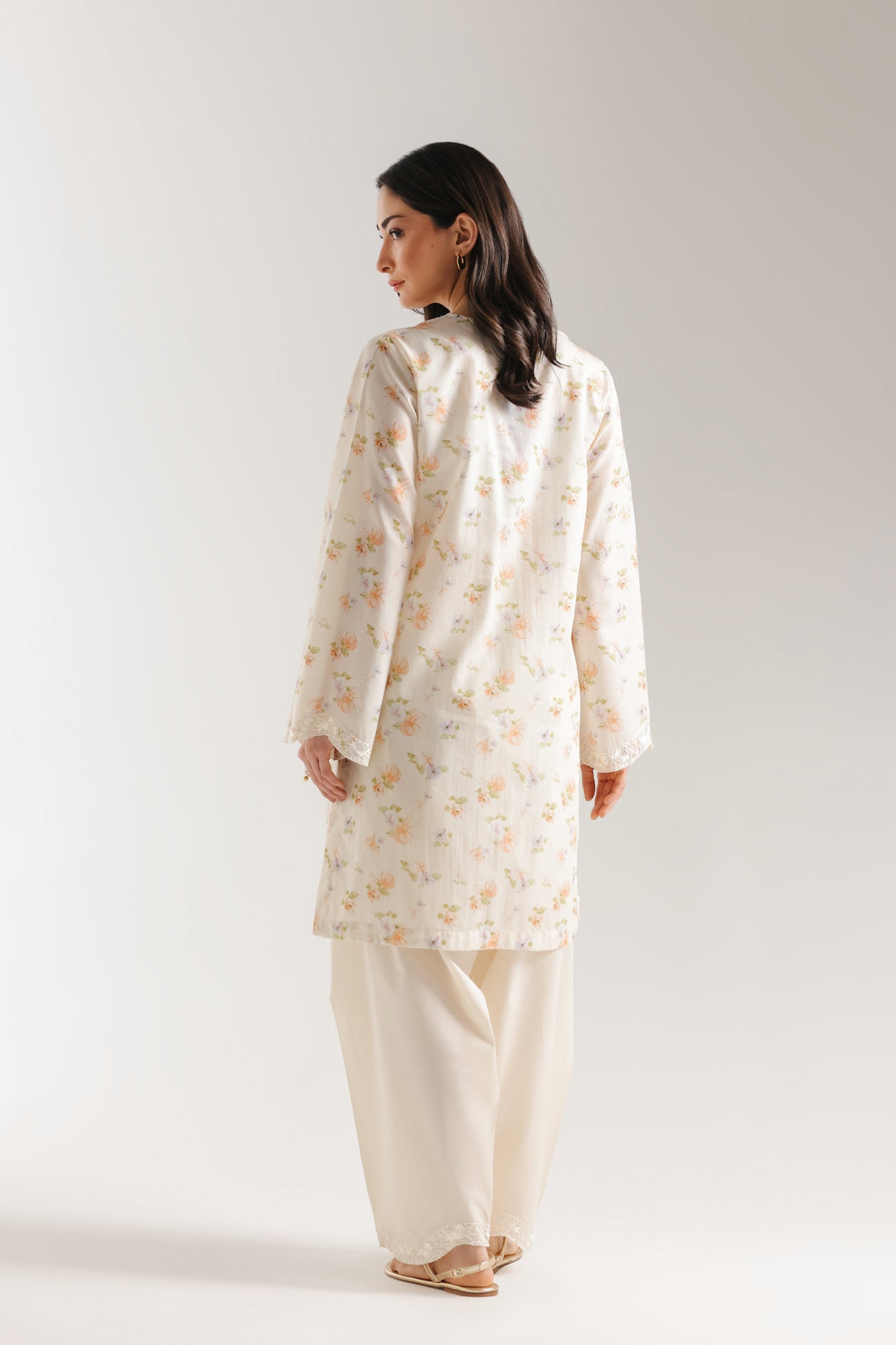 EMBROIDERED SUIT (E7714/102/115)