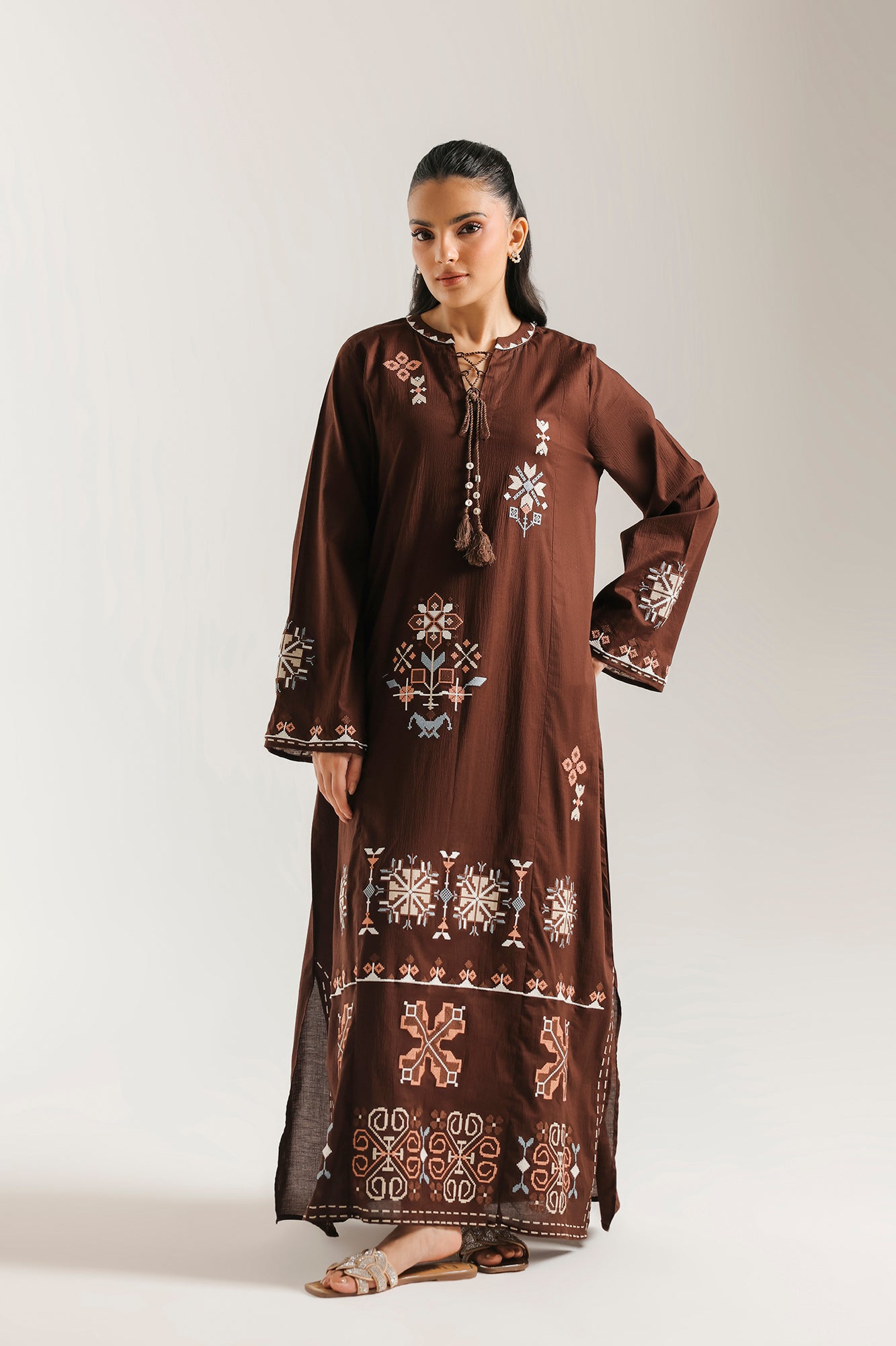 EMBROIDERED DRESS (E7799/102/801)