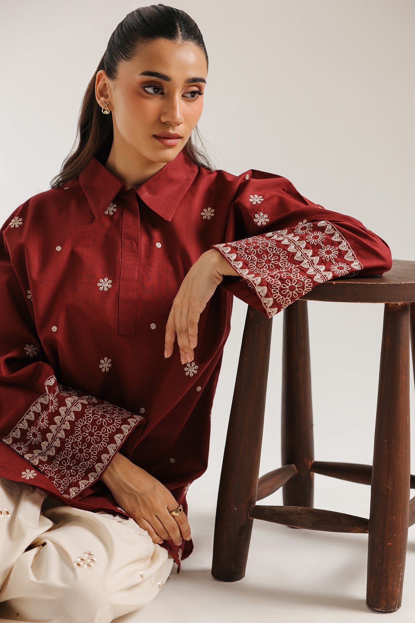 EMBROIDERED KURTI (E7939/102/416)