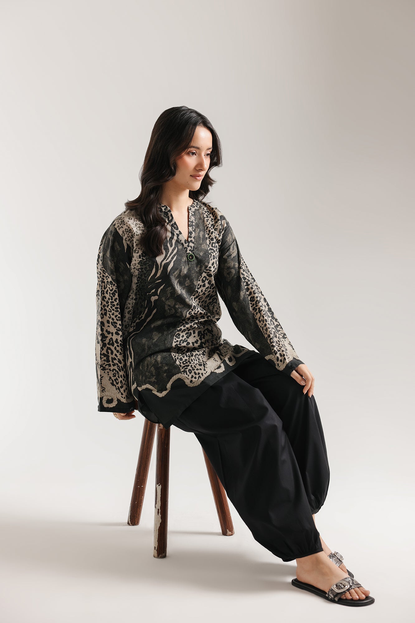PRINTED KURTI (E7949/102/128)