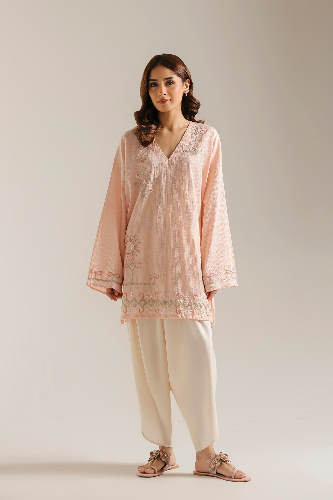 EMBROIDERED KURTI (E7983/102/329)