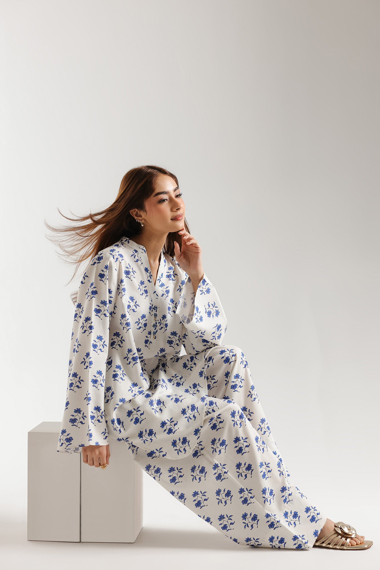 PRINTED SUIT (E8048/102/004)