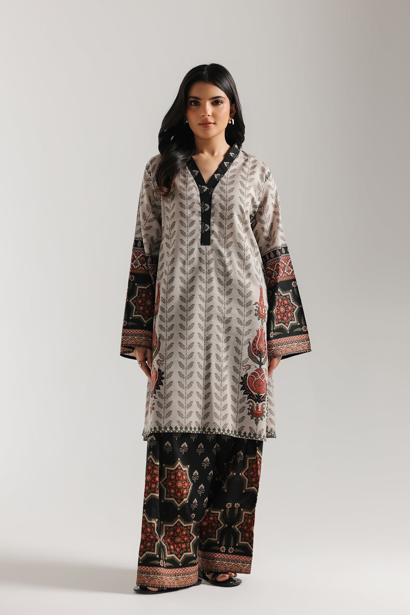 PRINTED SUIT (E8063/102/007)