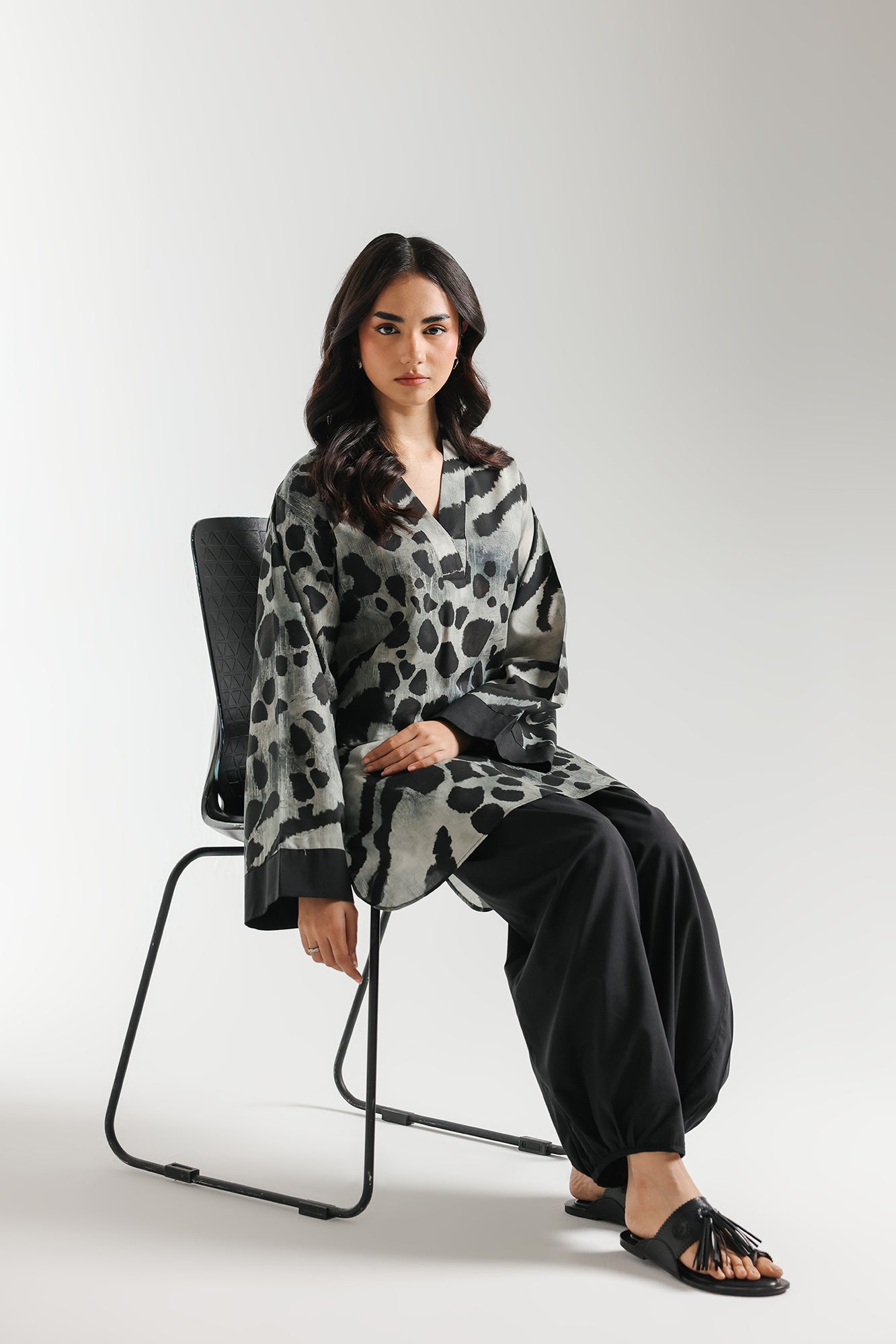 PRINTED SUIT (E8069/102/902)