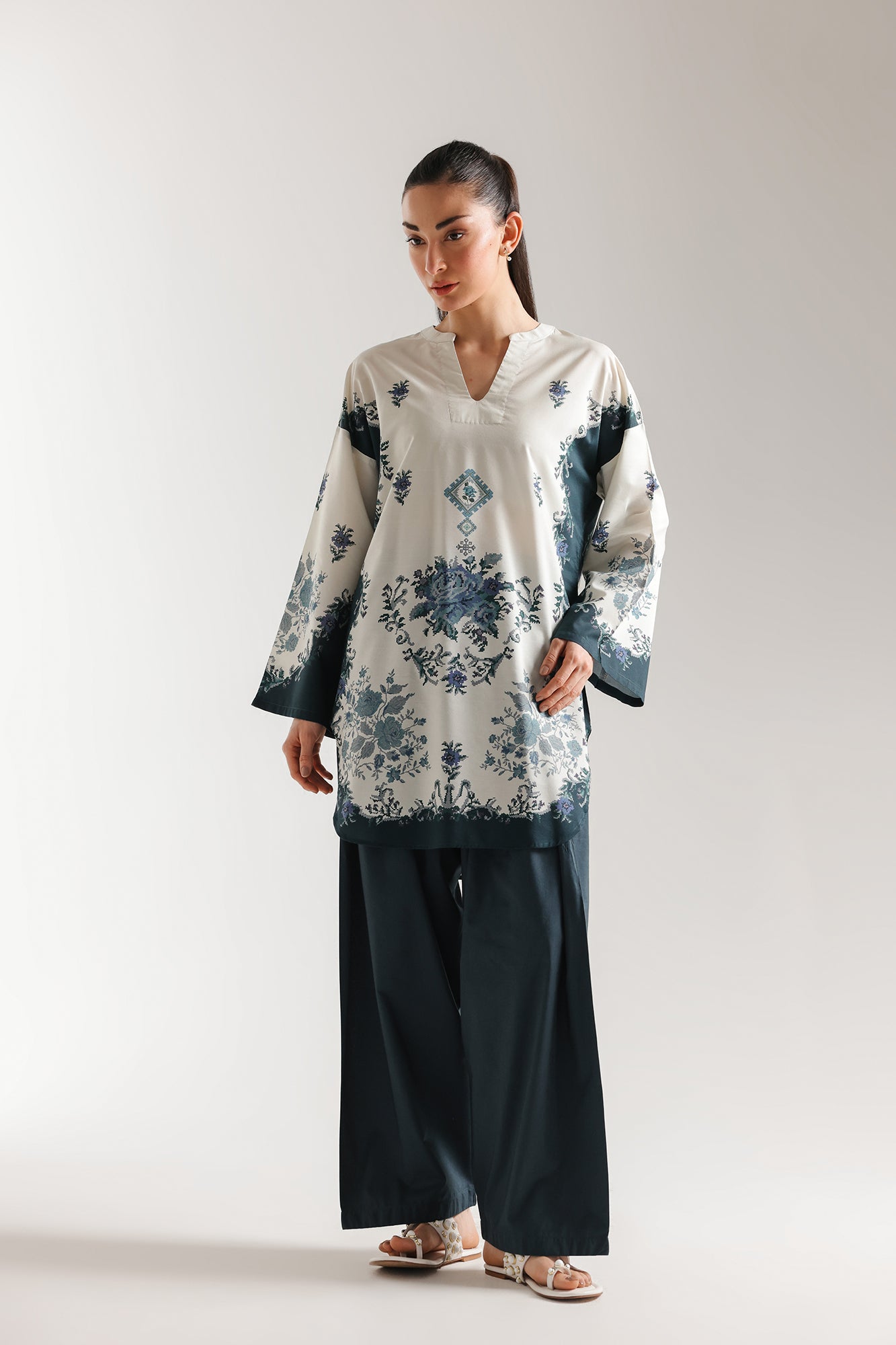 PRINTED SUIT (E8070/102/004)