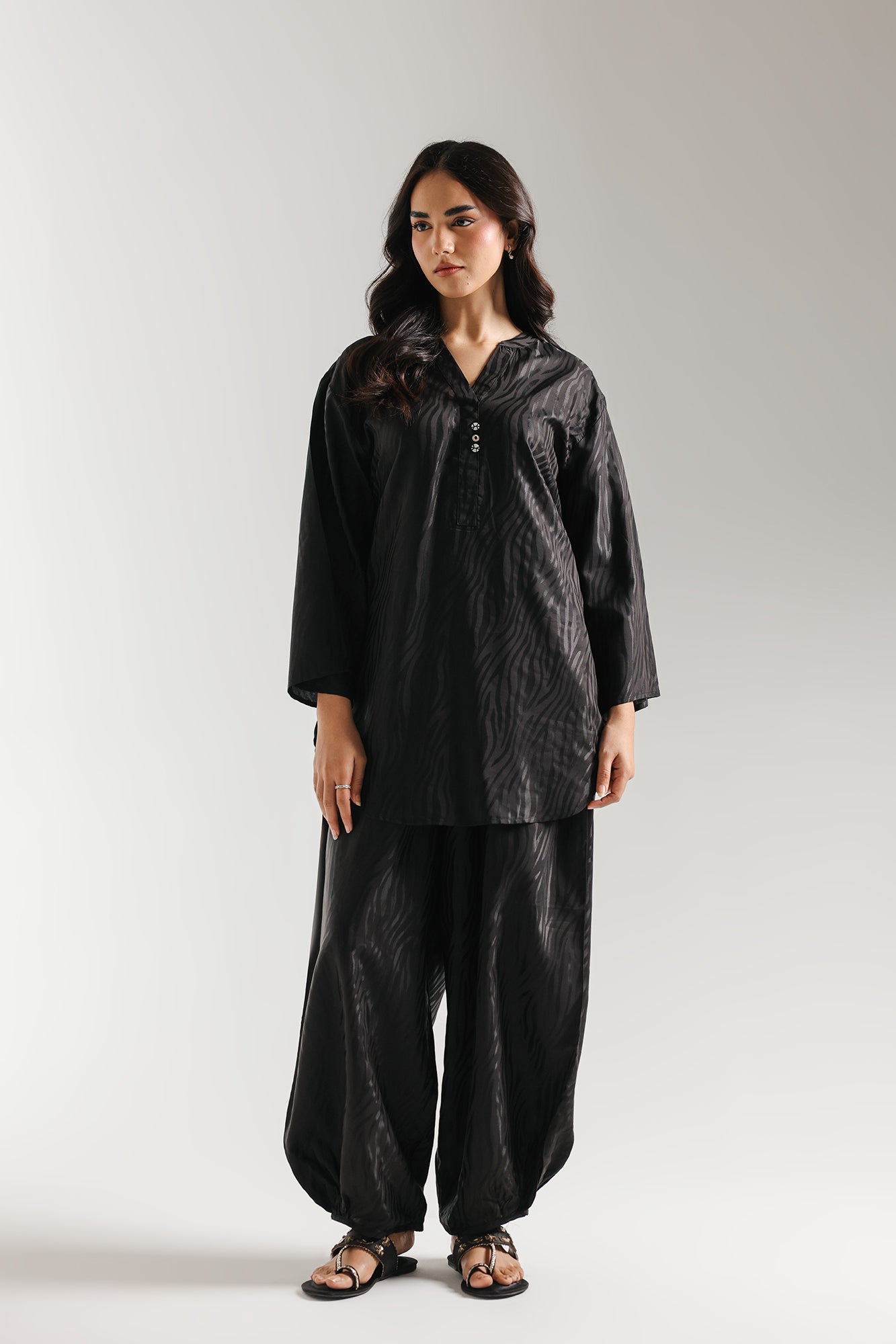 PRINTED SUIT (E8086/102/902)