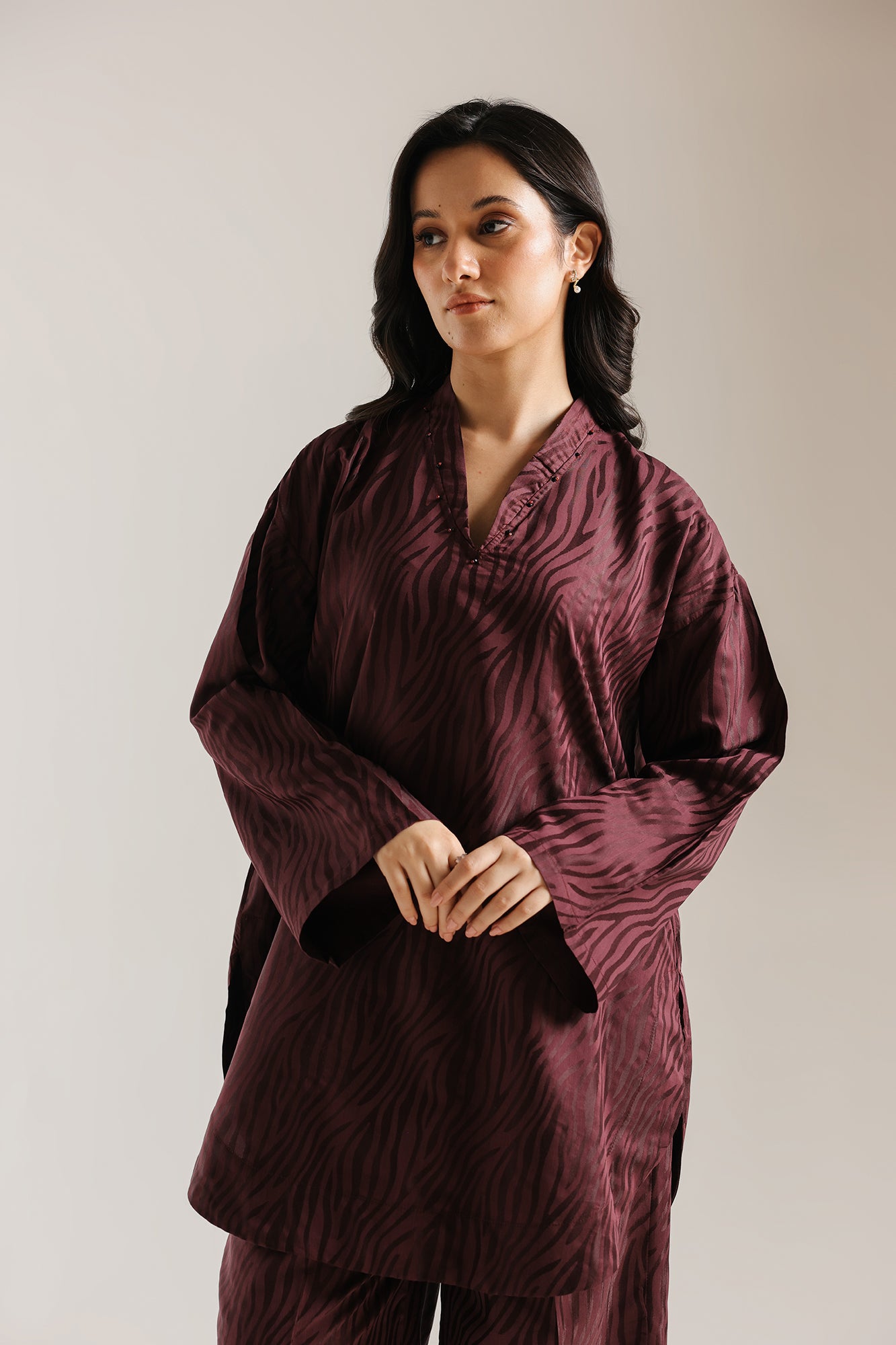 SOLID SUIT (E8087/102/516)