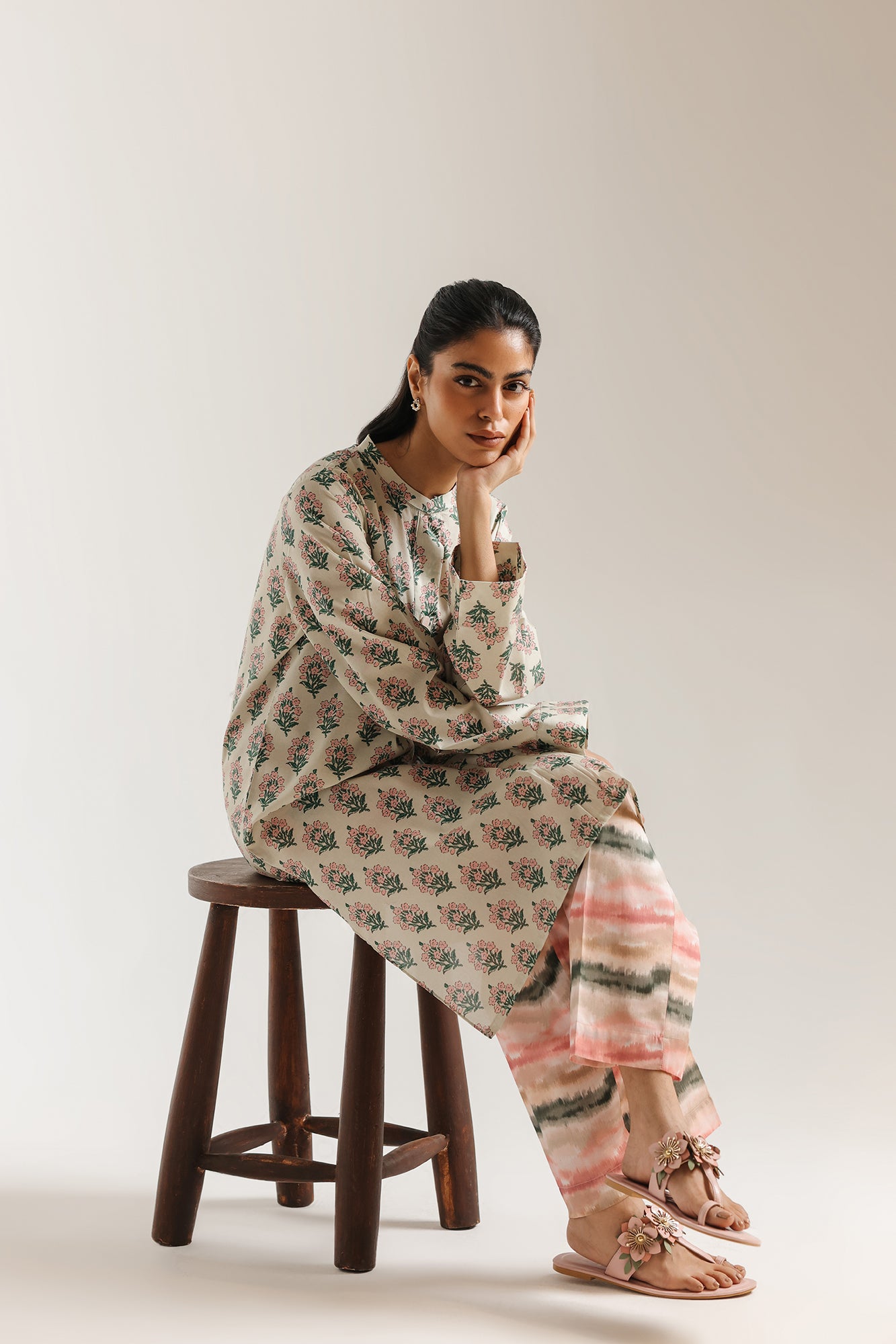 PRINTED SUIT (E8207/102/115)