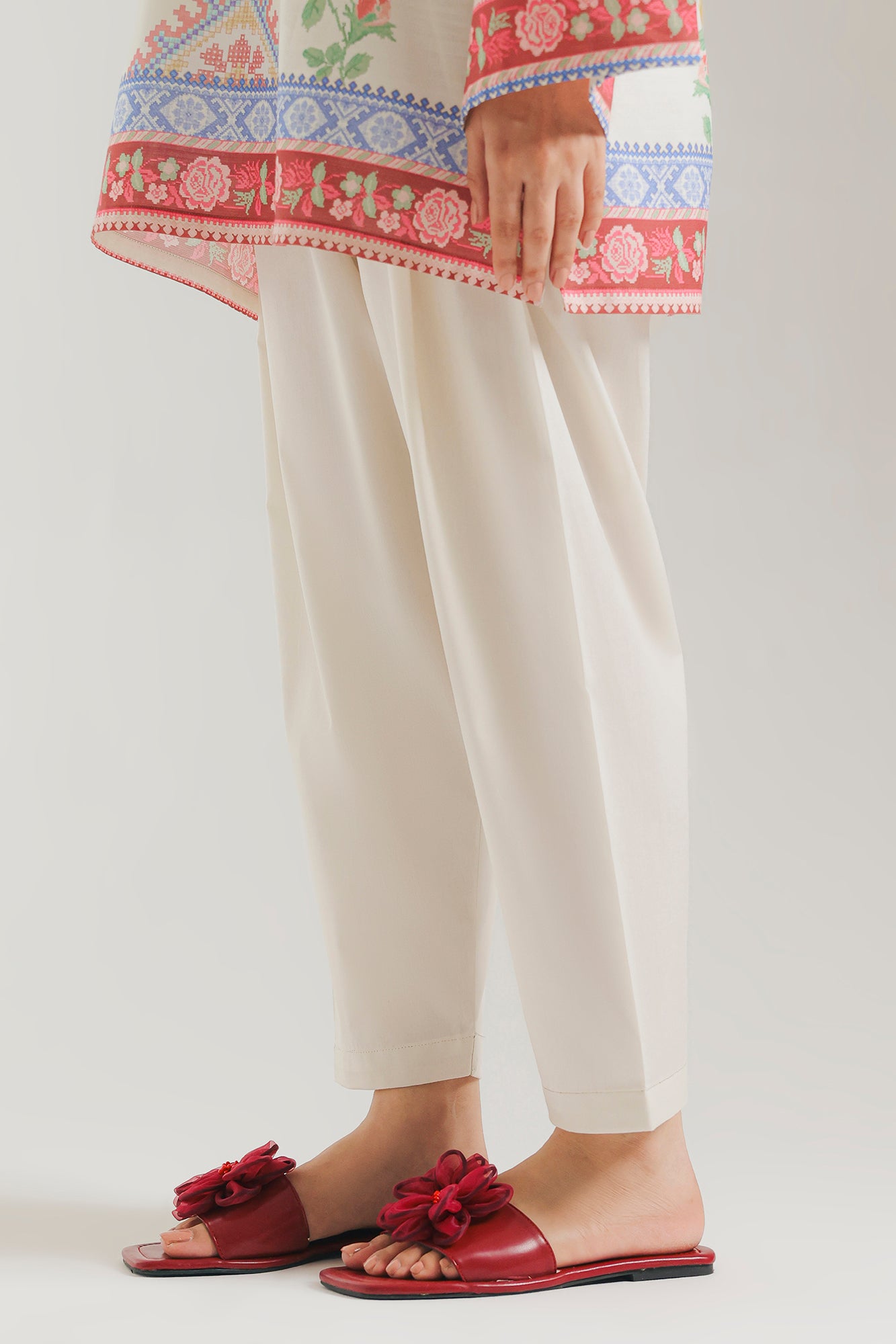 SHALWAR (E8324/102/002)