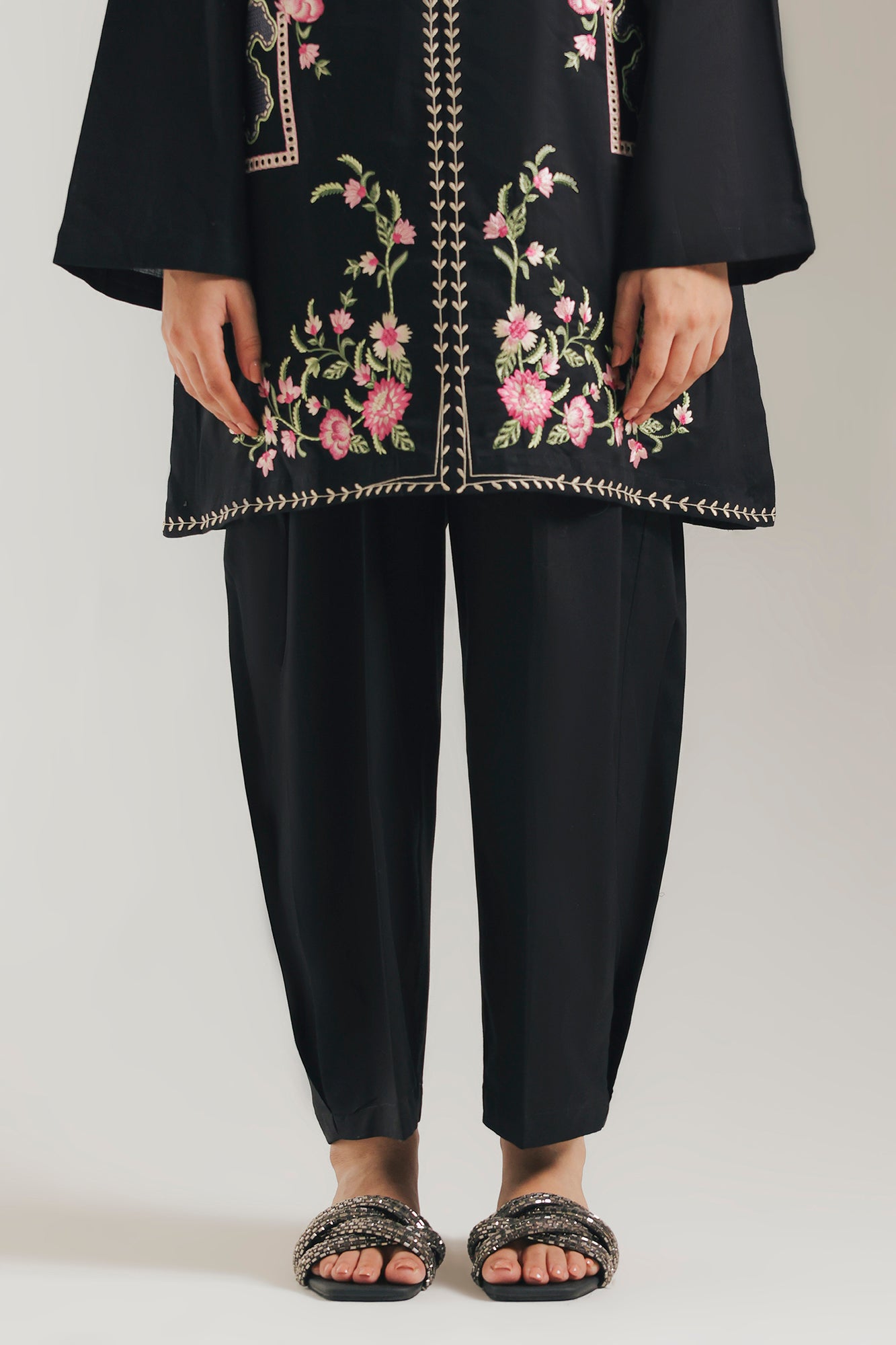 SHALWAR (E8325/102/902)