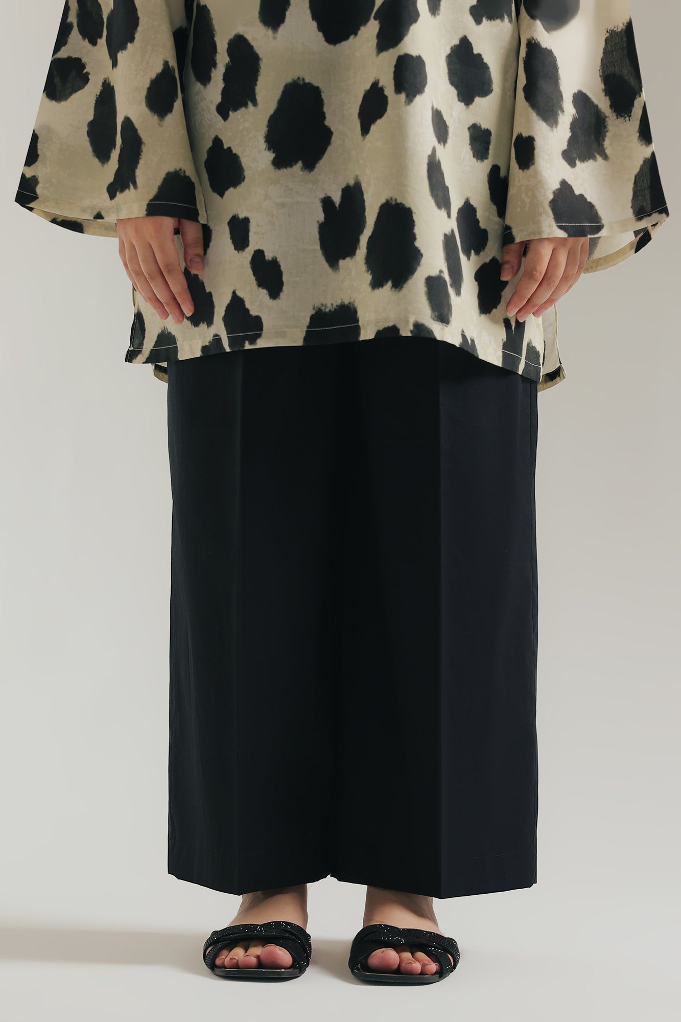TROUSER (E8329/102/902)
