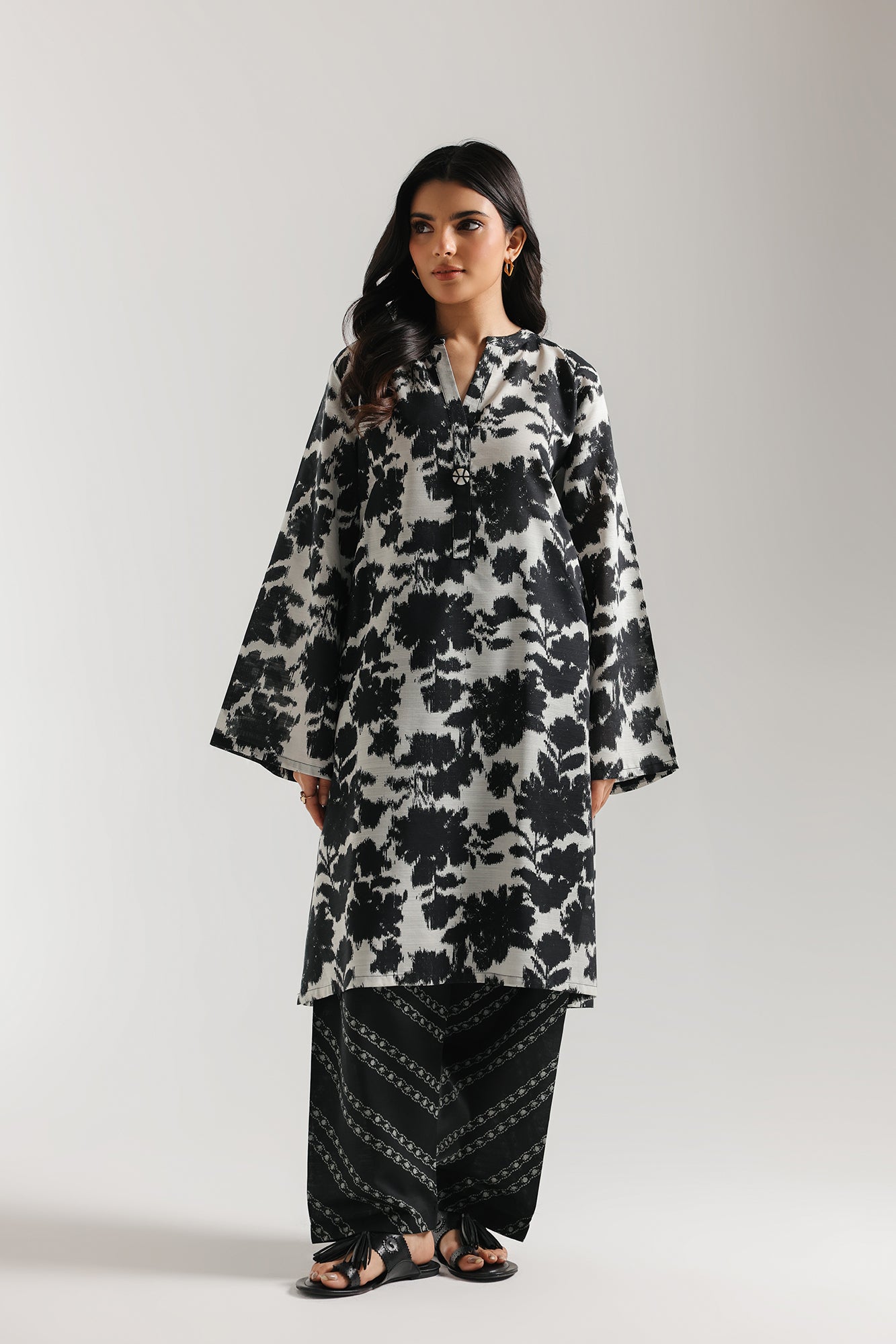 PRINTED SUIT (E8382/102/902)