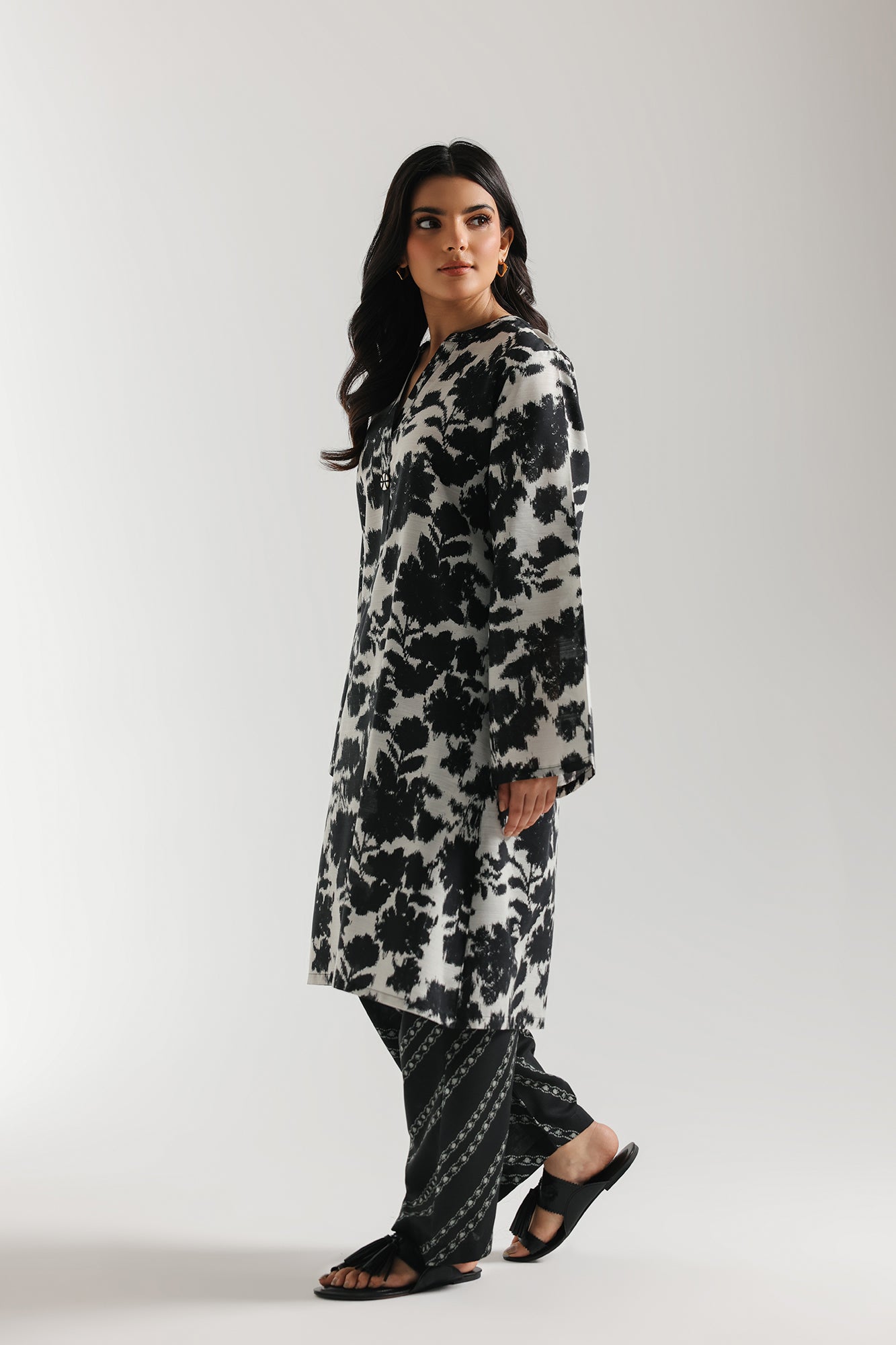 PRINTED SUIT (E8382/102/902)