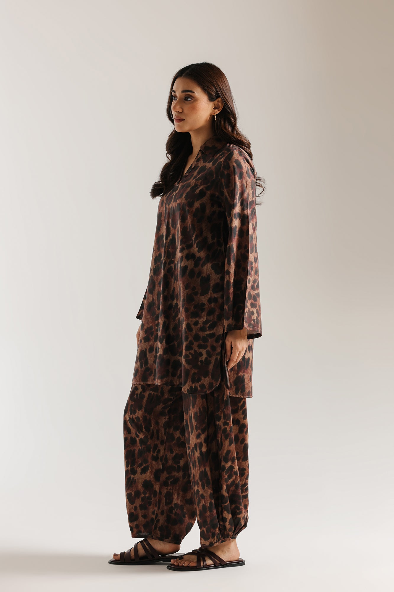 PRINTED SUIT (E8407/102/902)