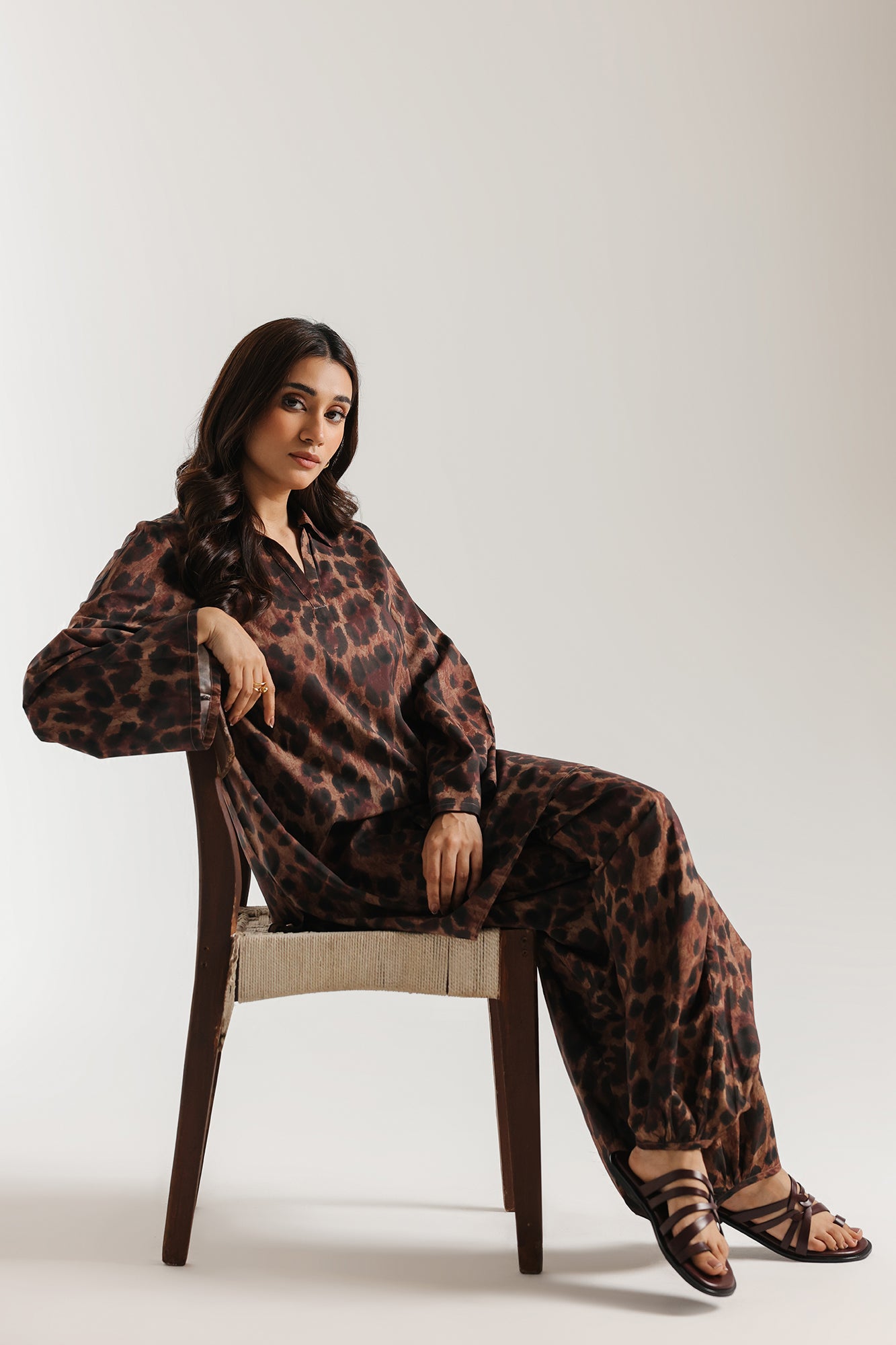 PRINTED SUIT (E8407/102/902)