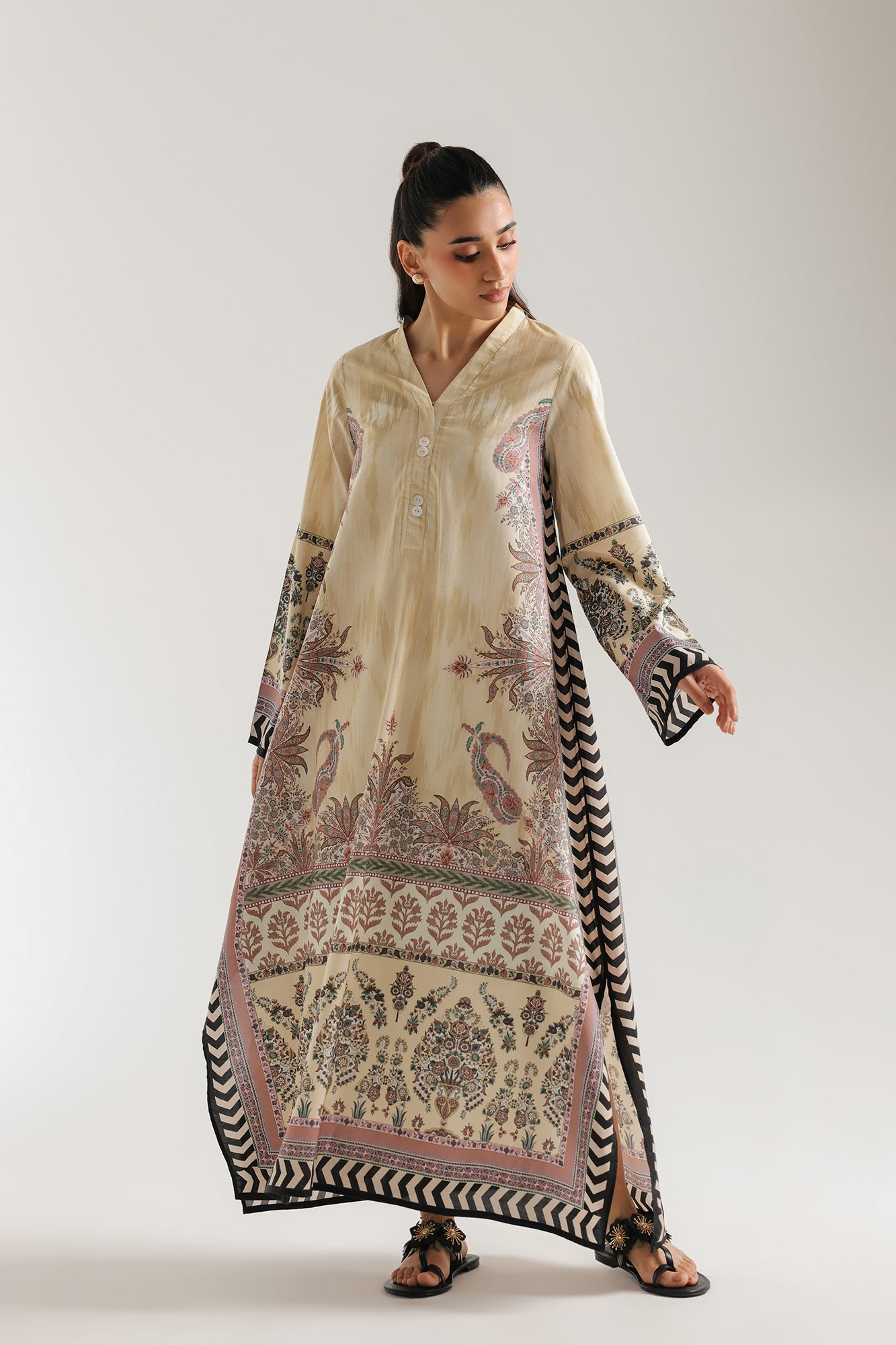 PRINTED DRESS (E8469/102/115)