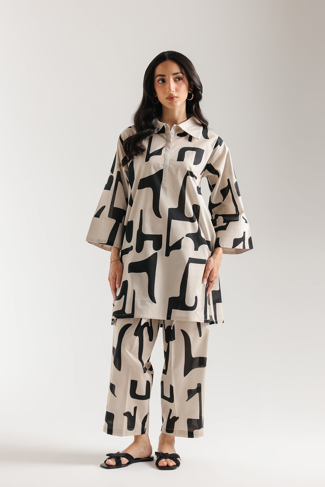 PRINTED SUIT (E8499/102/007)