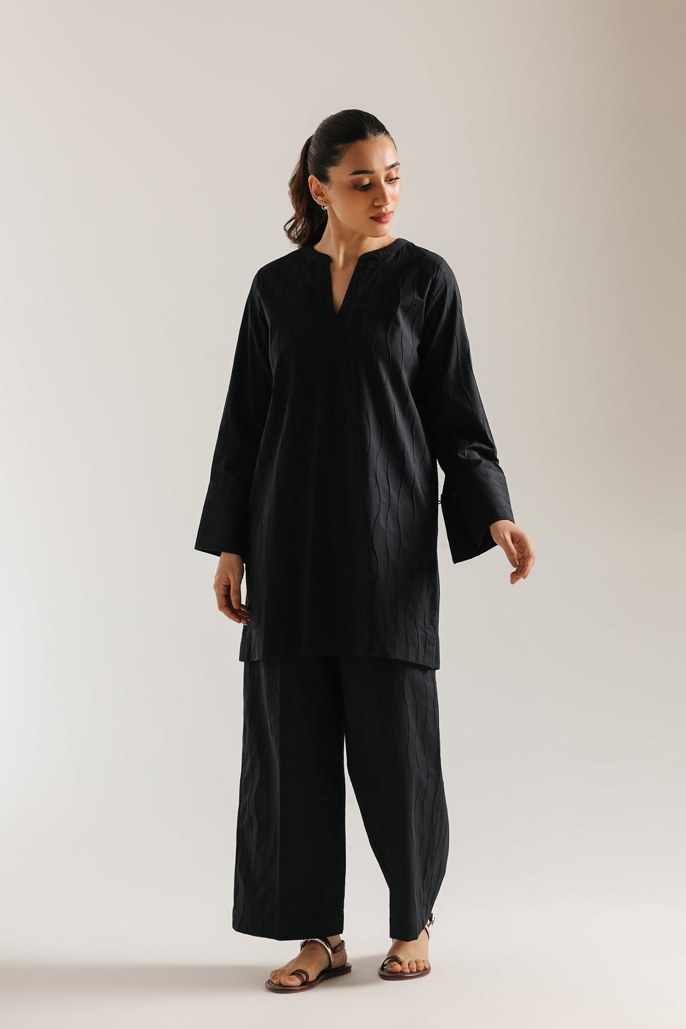 SOLID SUIT (E8507/102/902)