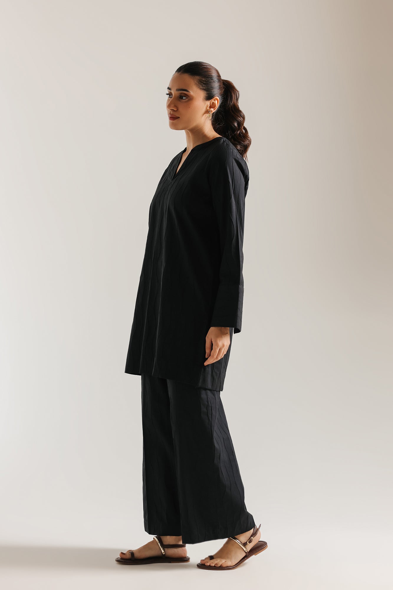 SOLID SUIT (E8507/102/902)