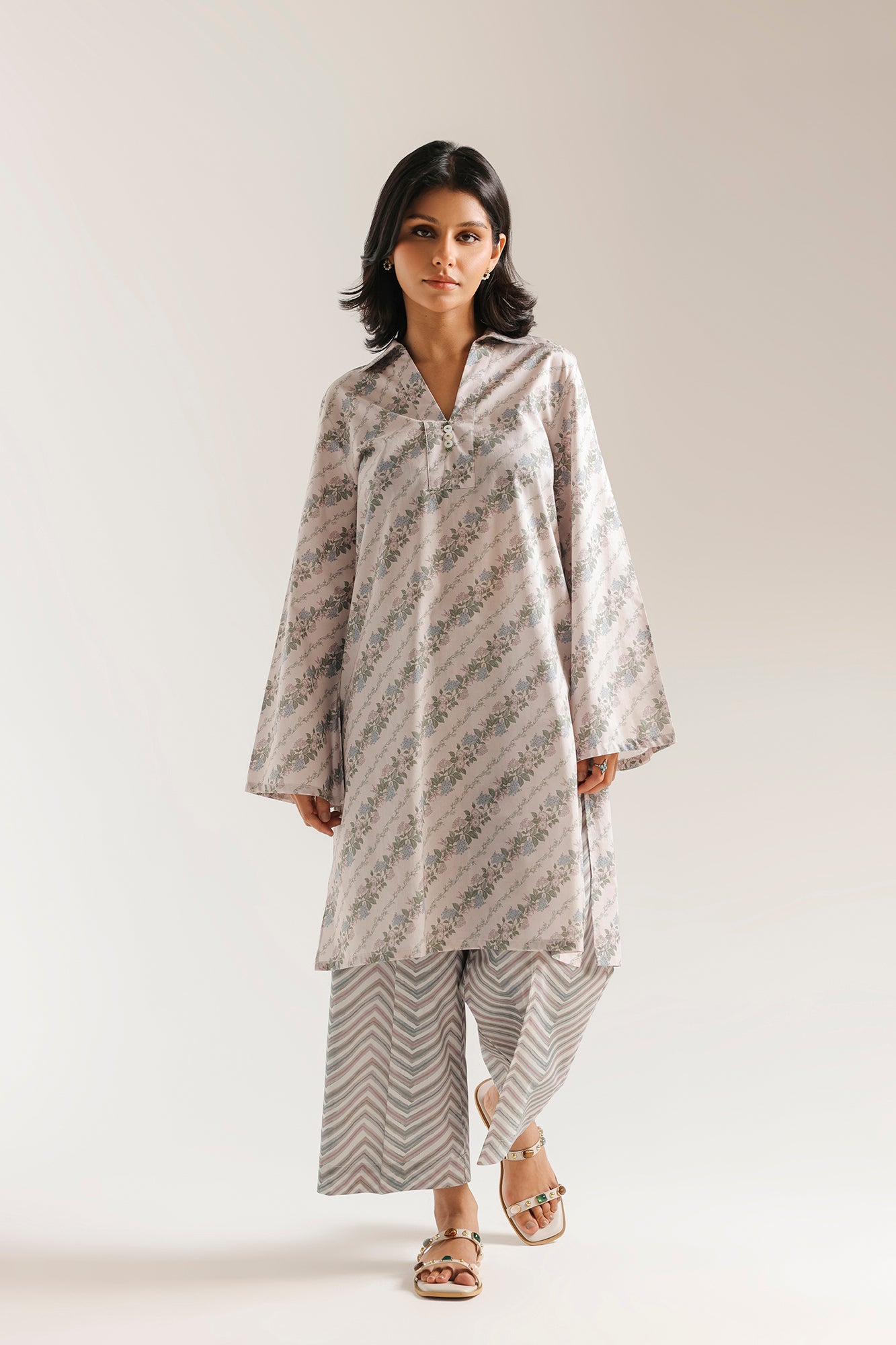 PRINTED SUIT (E8521/102/427)