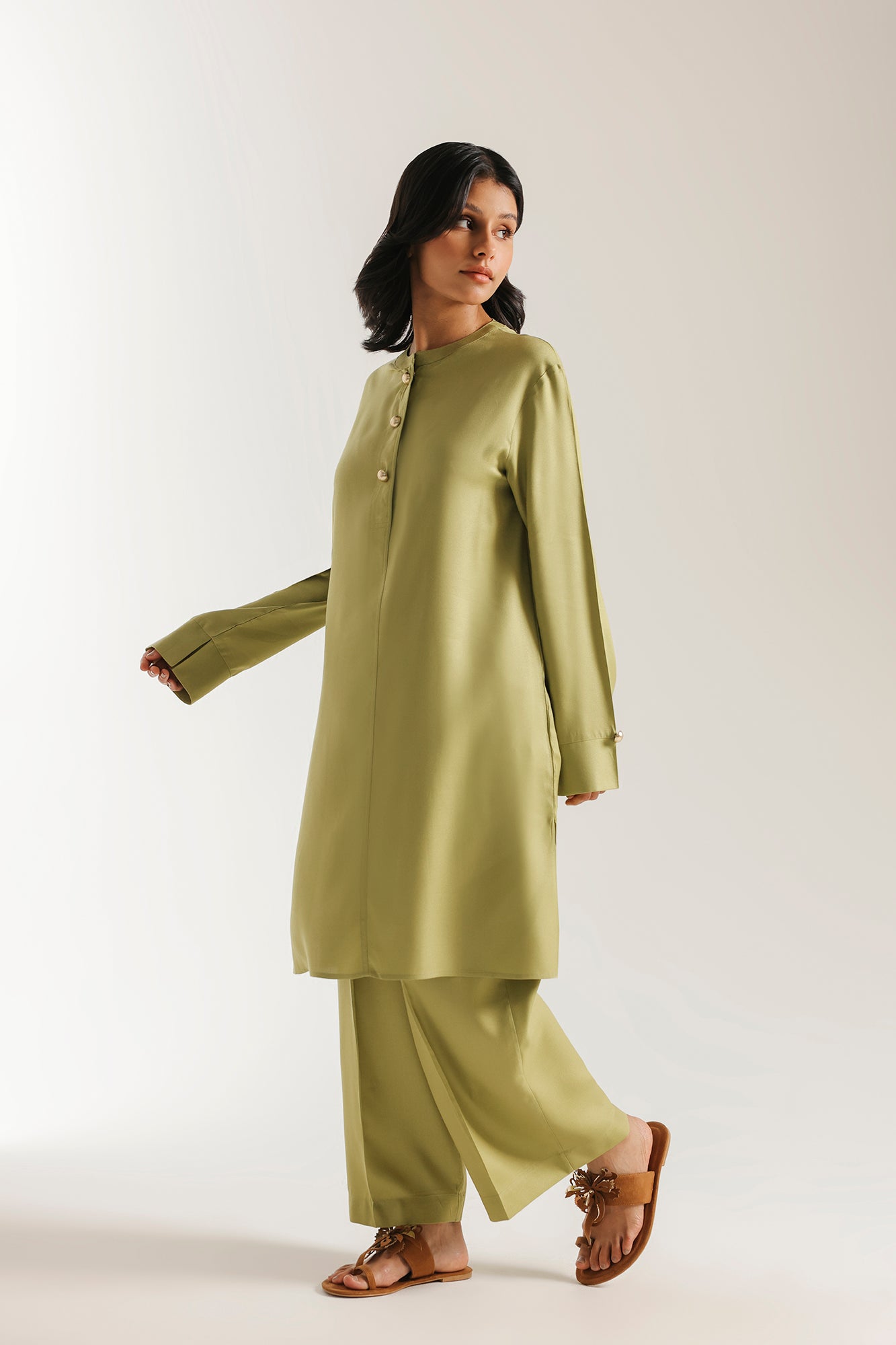 SOLID SUIT (E8531/102/126)