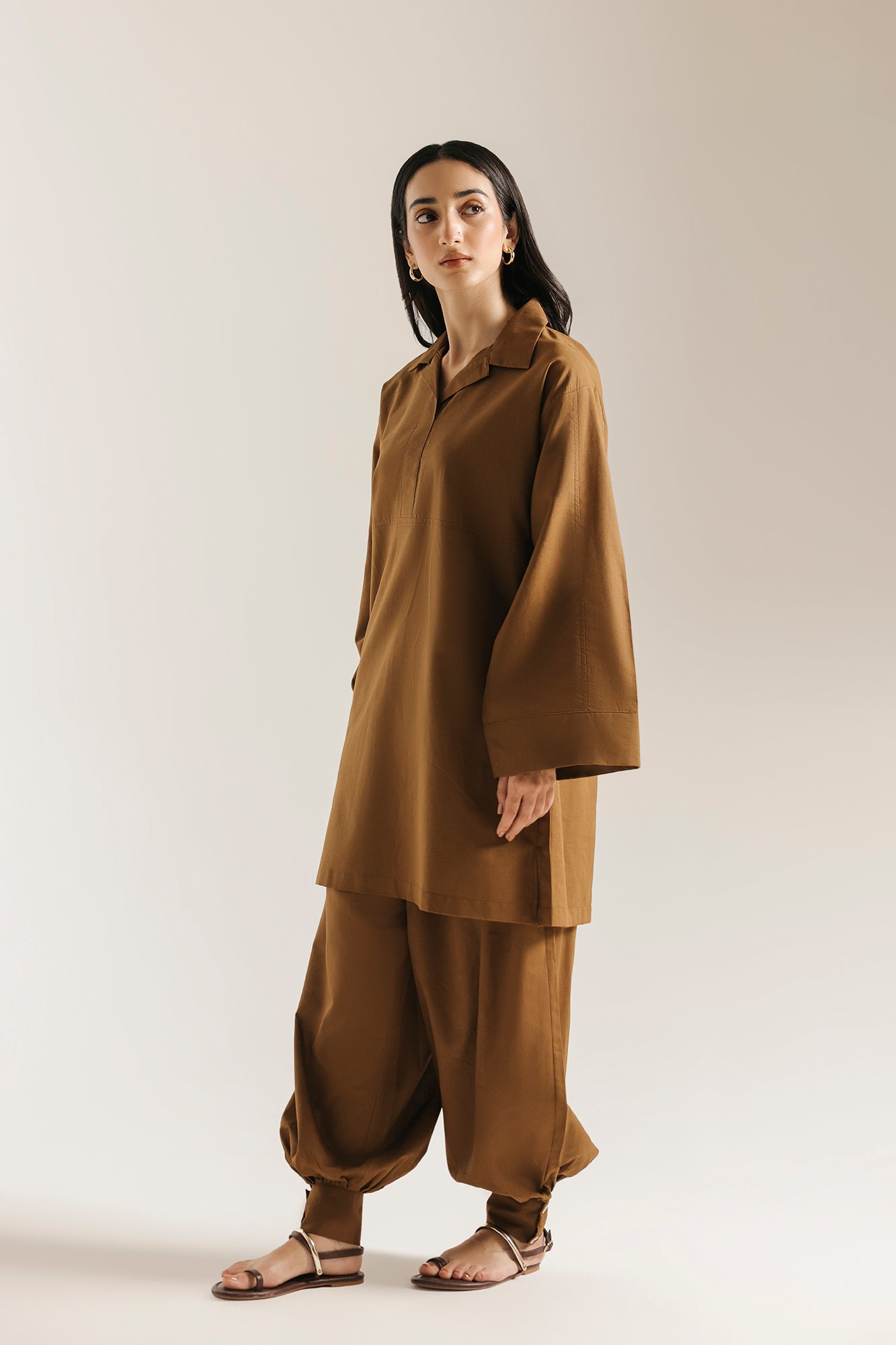 SOLID SUIT (E8559/102/111)