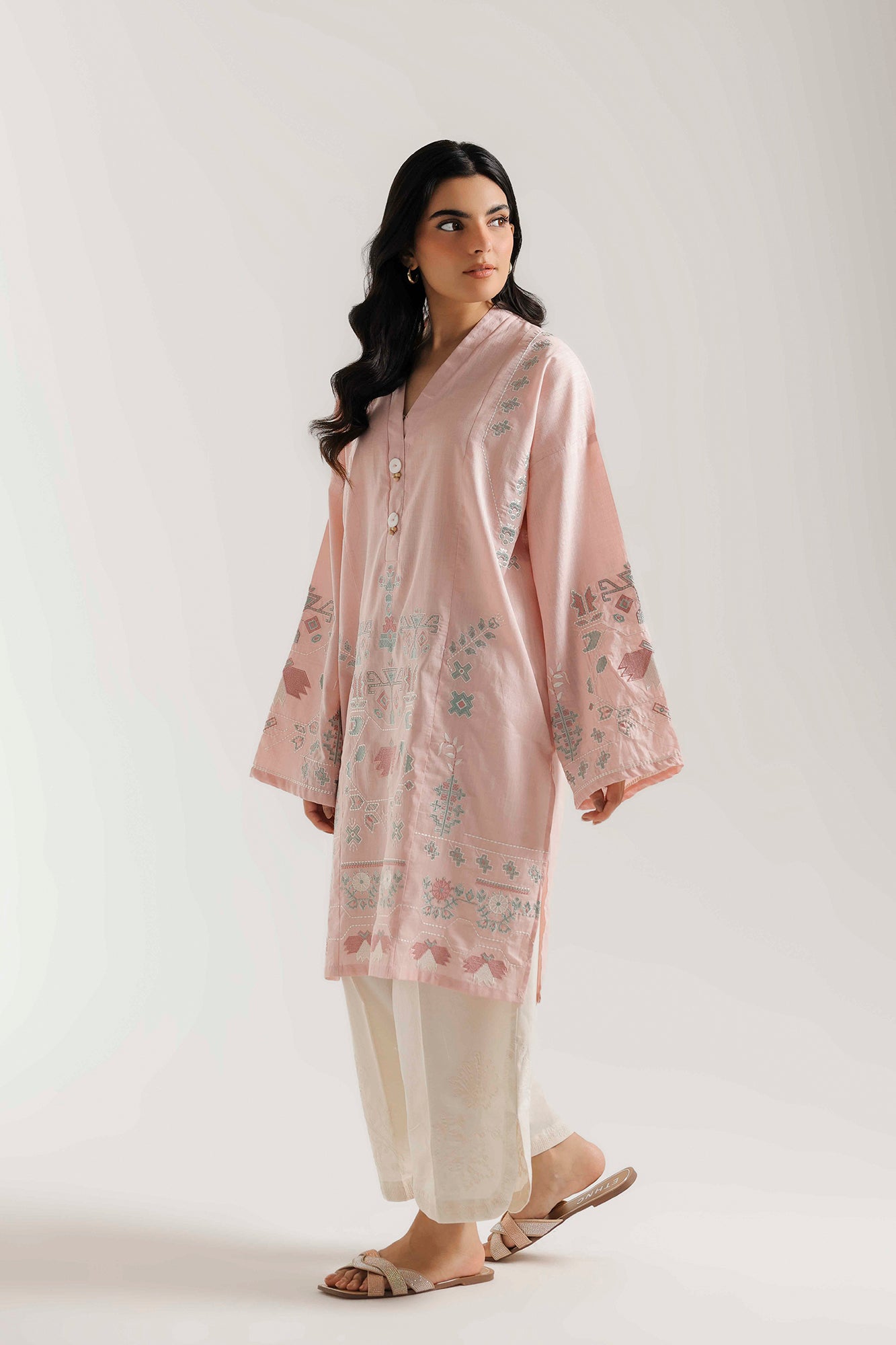 EMBROIDERED SHIRT (E9201/102/316)