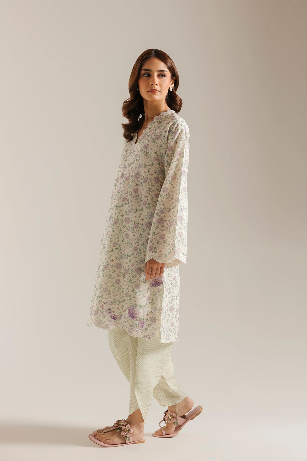 EMBROIDERED SUIT (E9356-102-005)