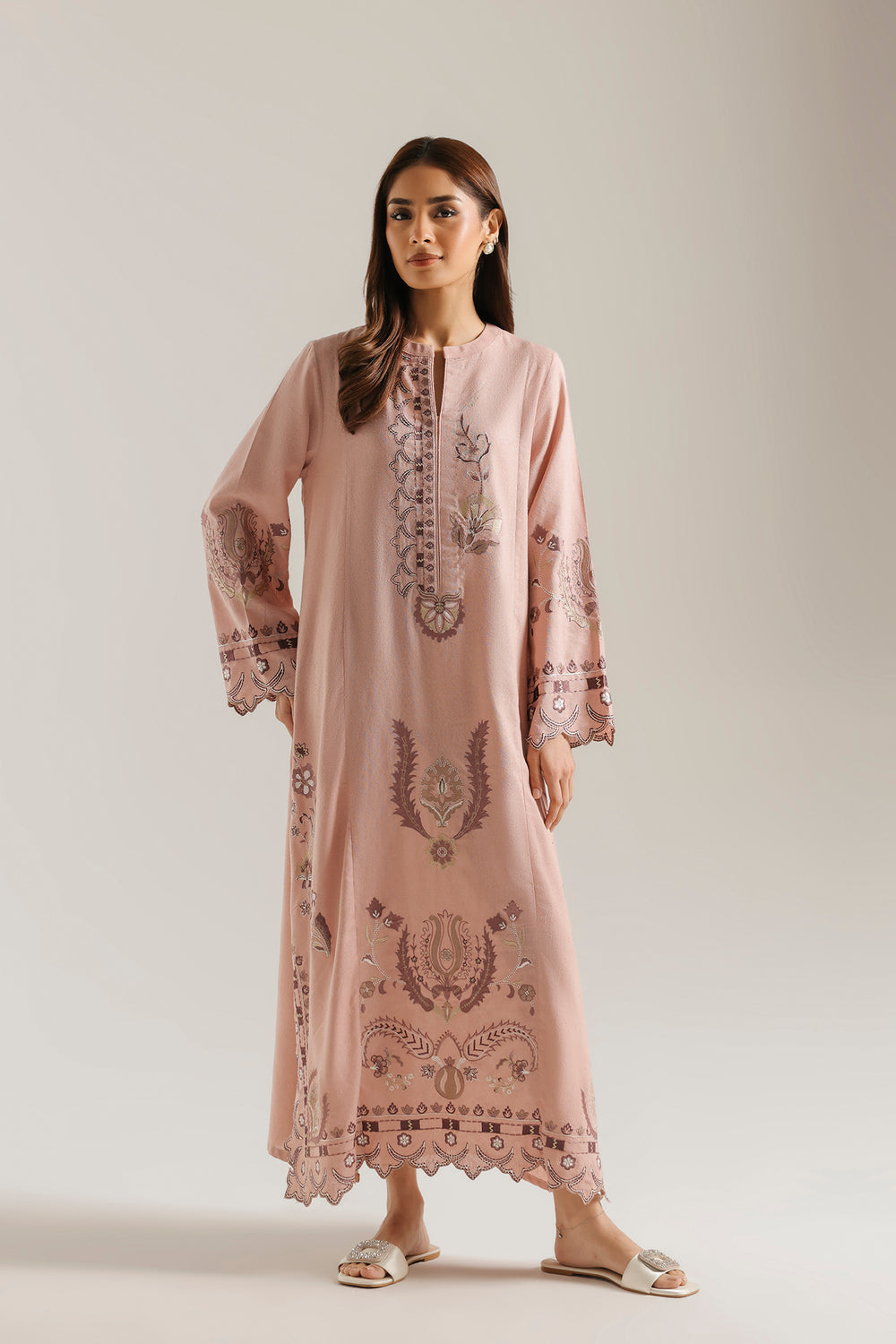 Ice Slit ETHNC WOMEN - WINTER COLLECTION 2026