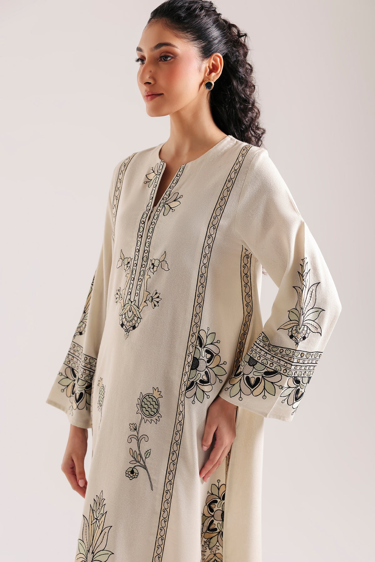 EMBROIDERED DRESS (E9411-102-005)
