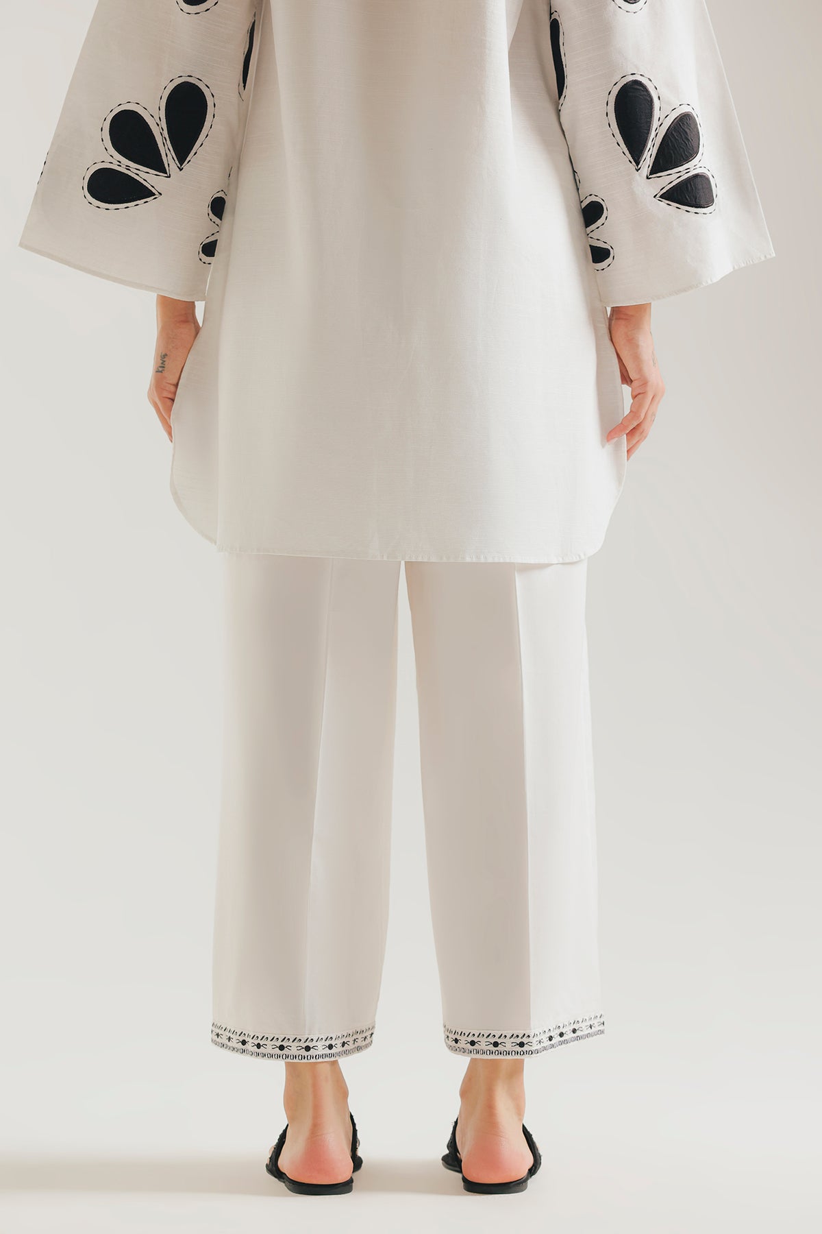 TROUSER (E9429-102-001)