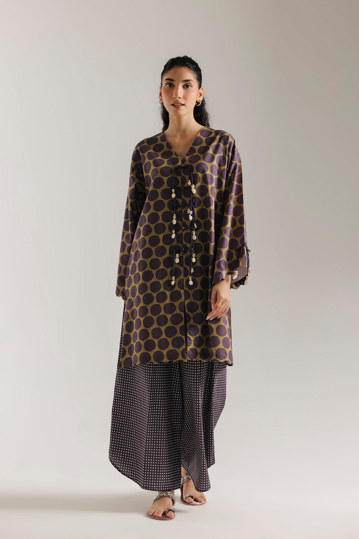 EMBROIDERED SUIT (E9505-102-123)