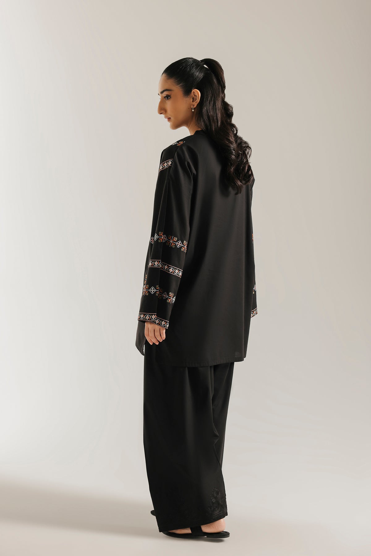 EMBROIDERED KURTI (E9609-102-902)