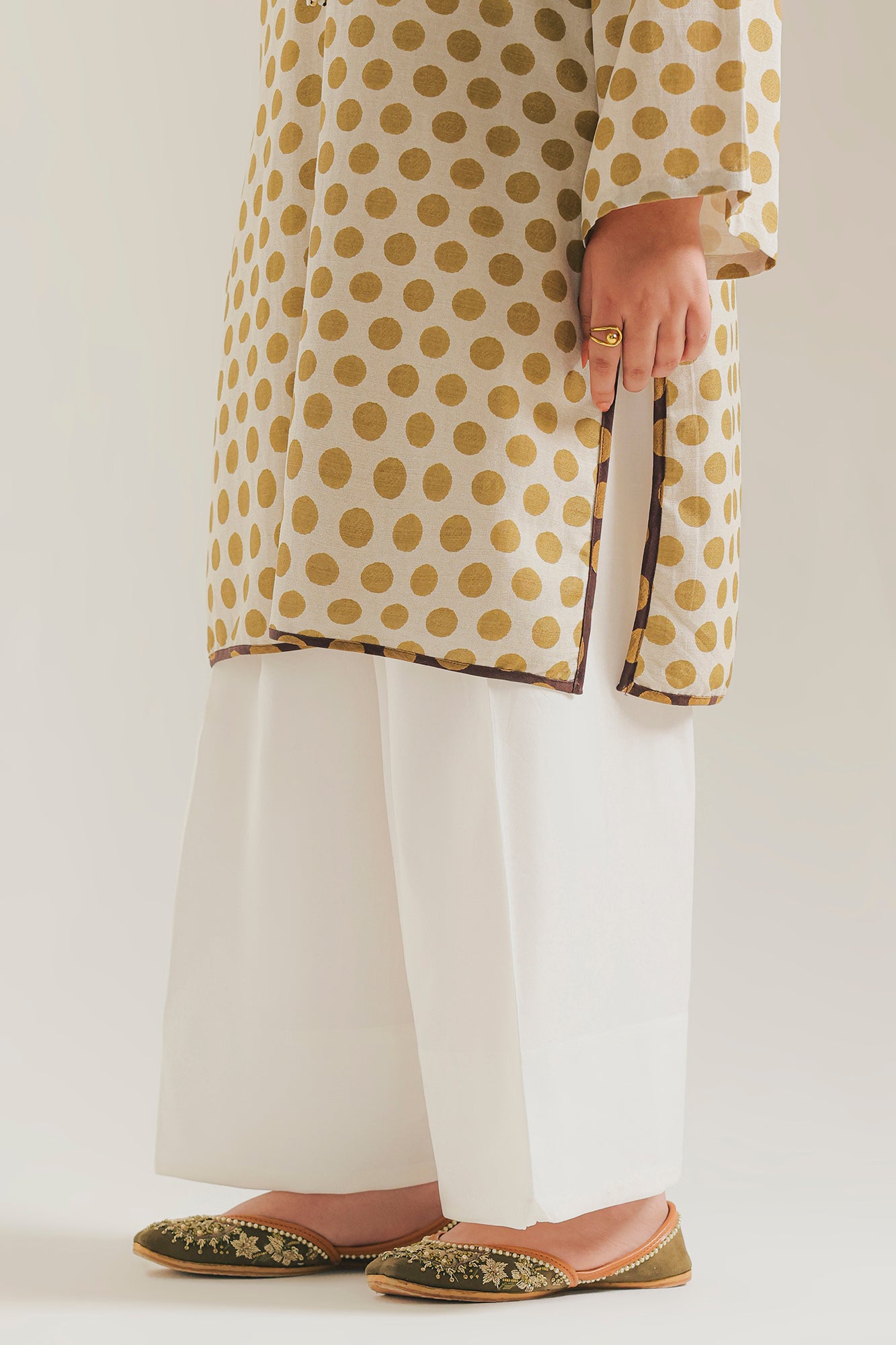 SHALWAR (E9627-102-001)