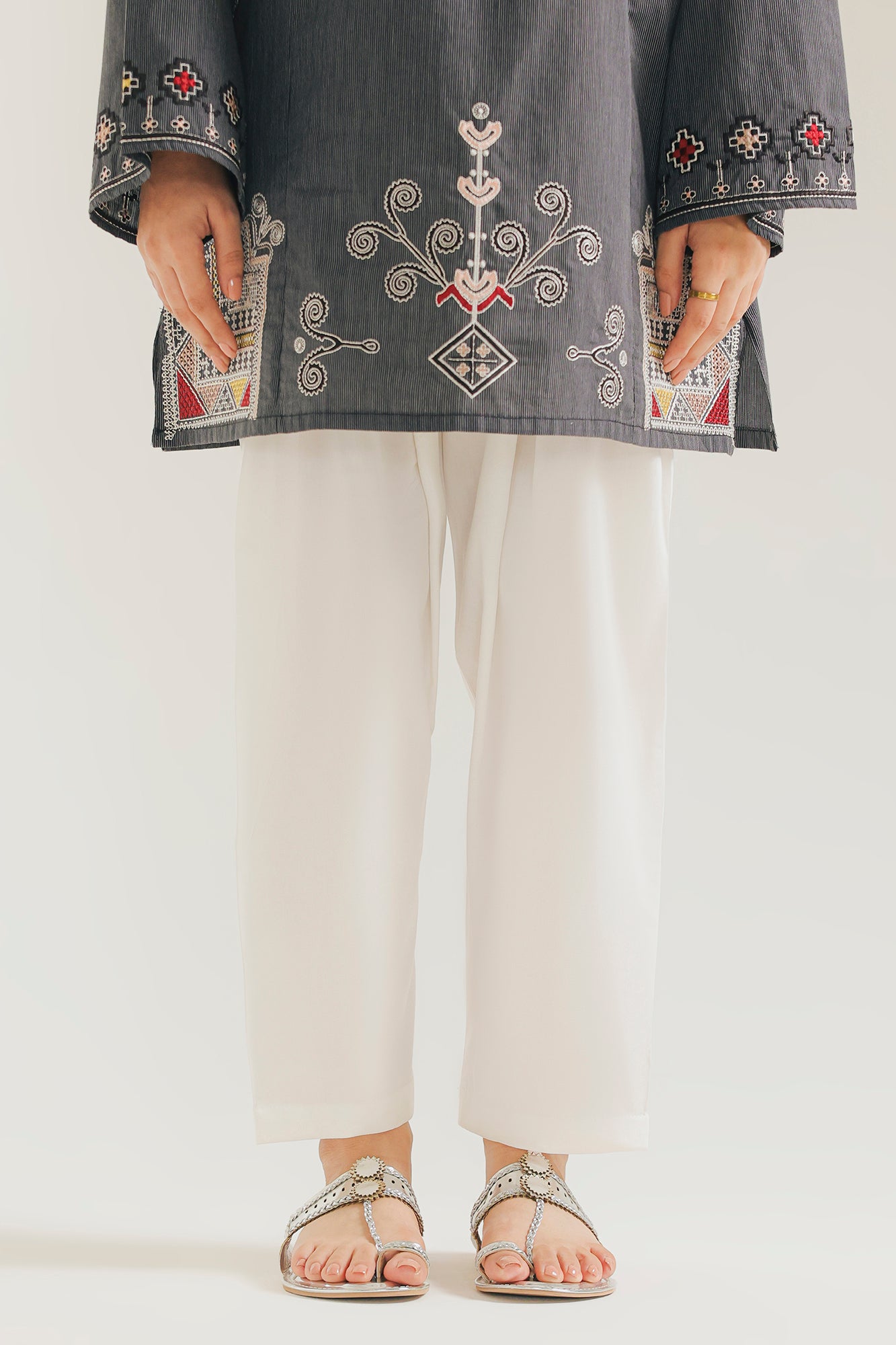 SHALWAR (E9632-102-001)