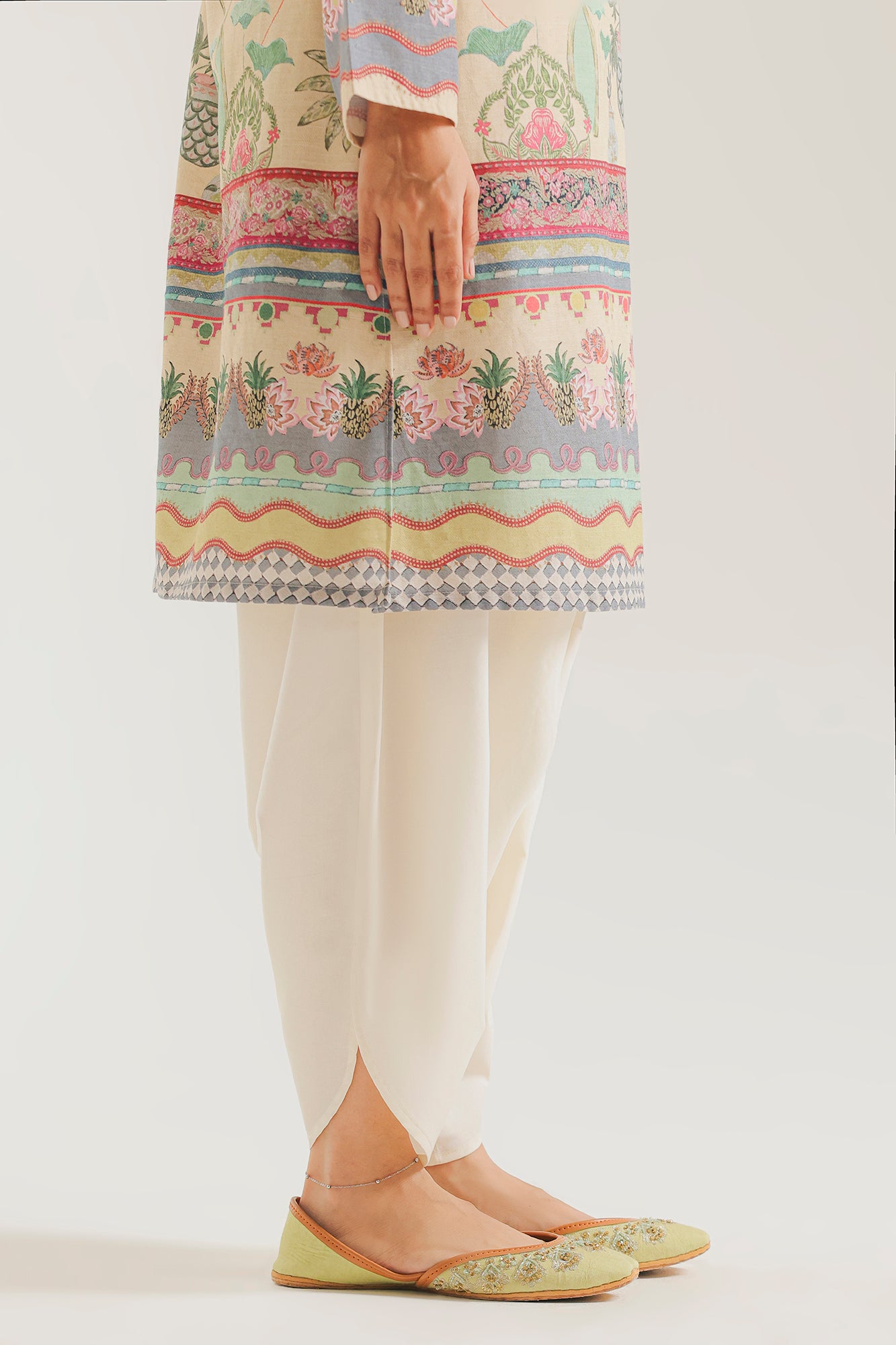 SHALWAR (E9633-102-007)