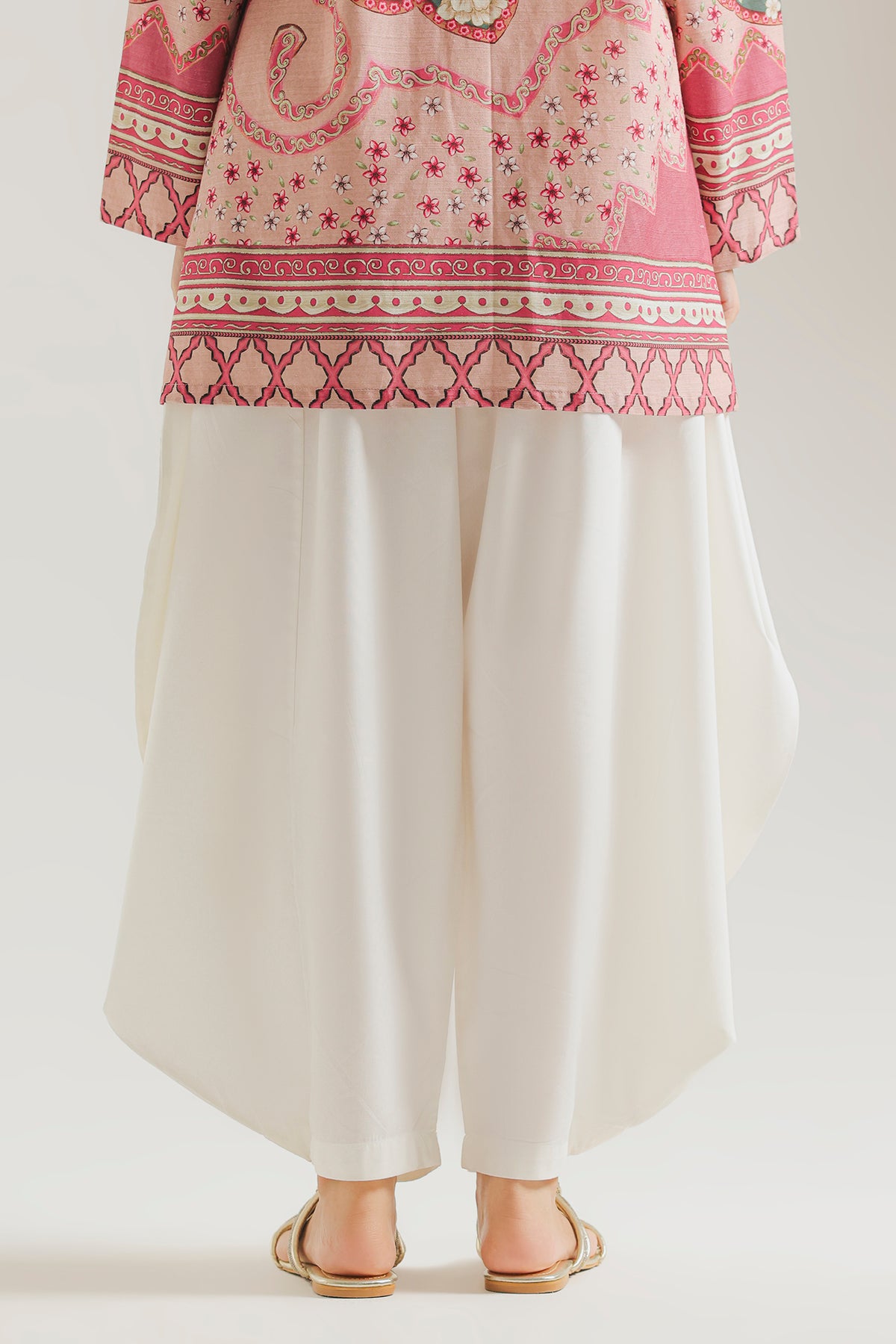 TROUSER (E9740-102-001)