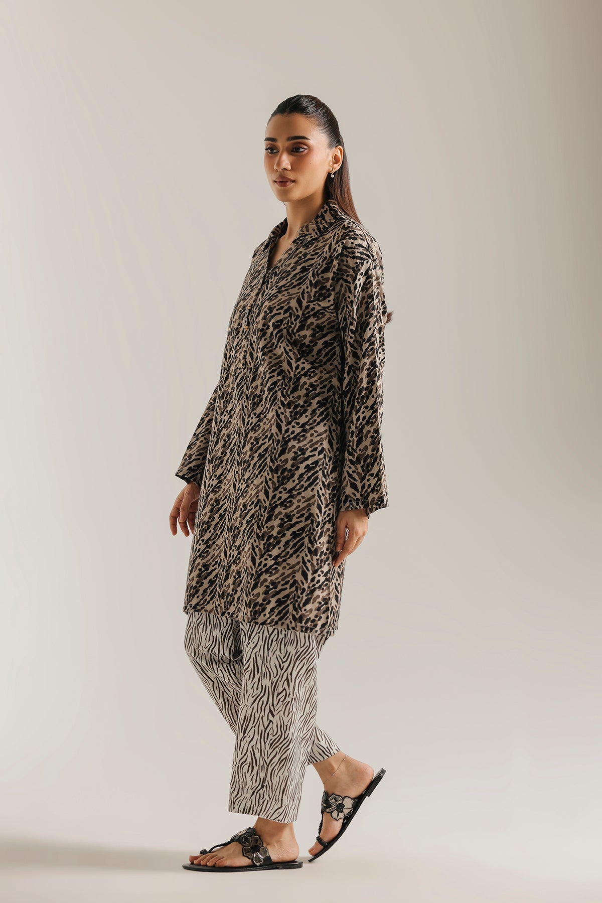 PRINTED SUIT (E9829-102-006)