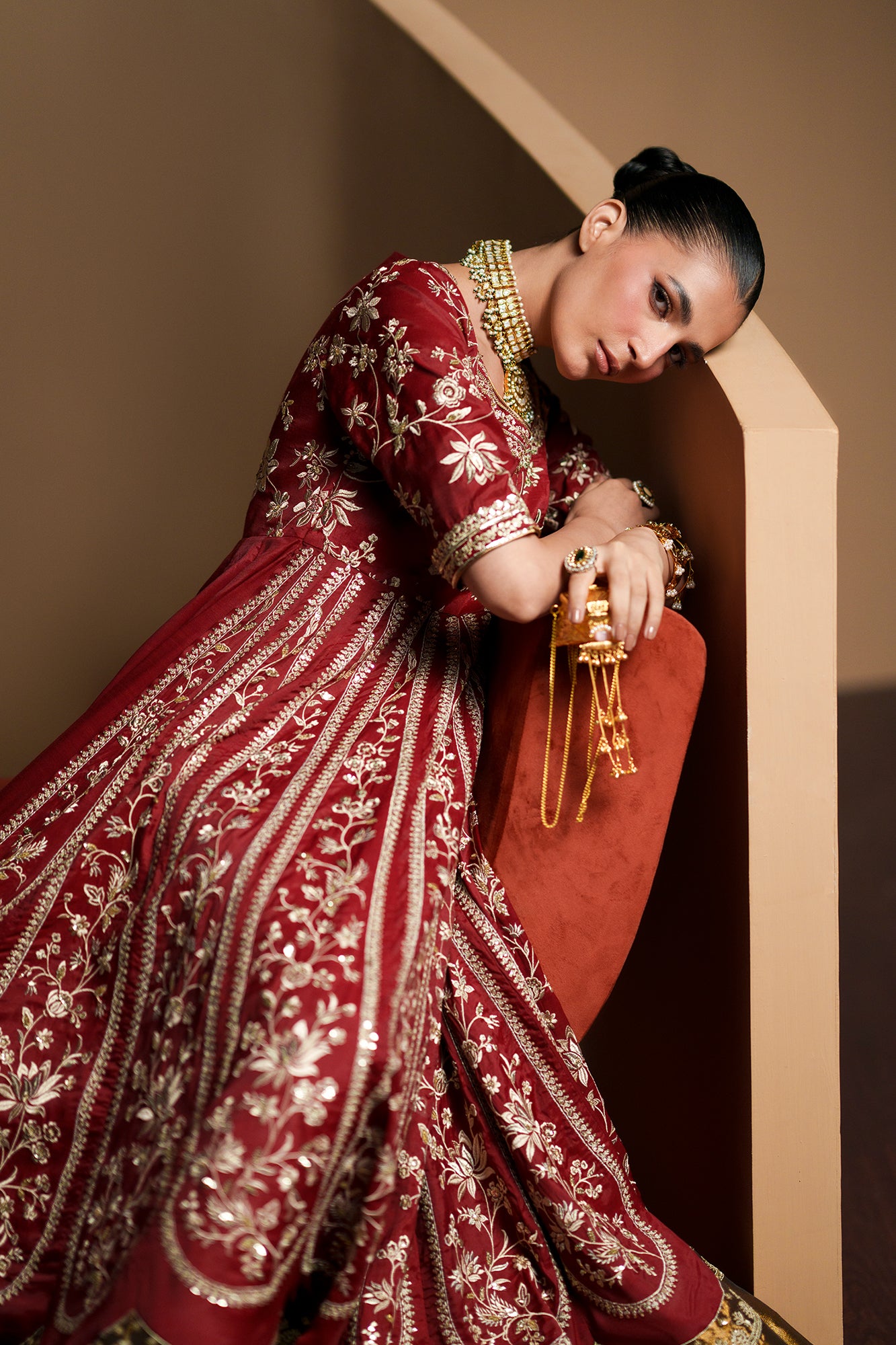 EMBROIDERED DRESS (E1235/104/305)